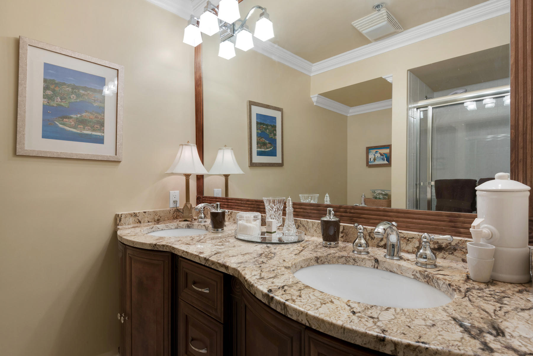 TOPS'L BEACH MANOR - Residential