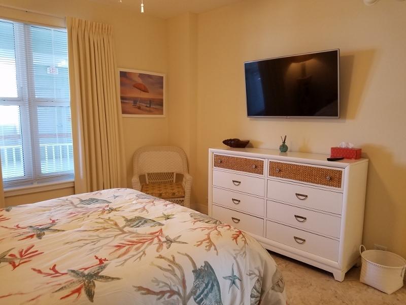 BEACH COLONY WEST CONDO - Residential