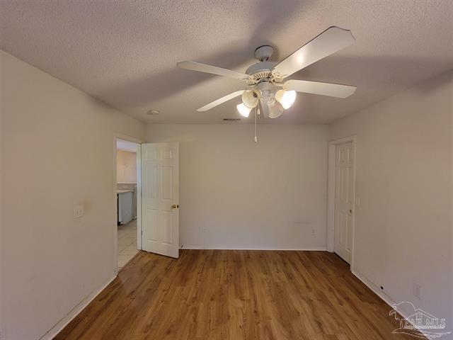 MAPLE OAKS - Residential