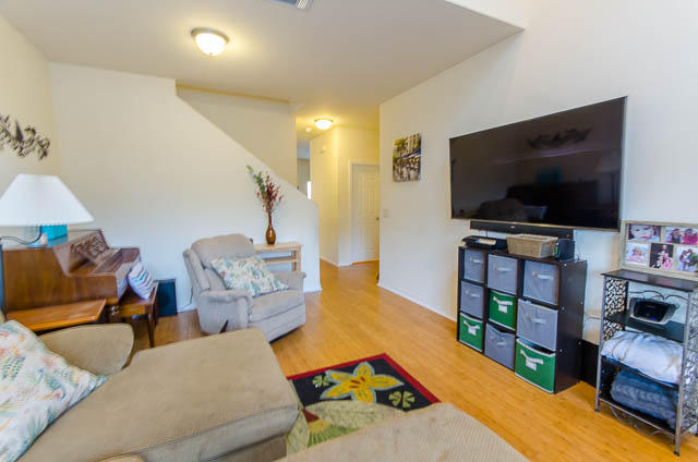 MERIDIAN SQUARE TOWNHOMES - Residential