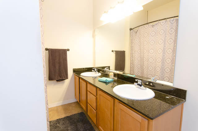 MERIDIAN SQUARE TOWNHOMES - Residential