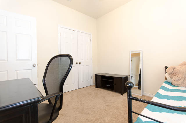 MERIDIAN SQUARE TOWNHOMES - Residential