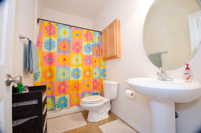MERIDIAN SQUARE TOWNHOMES - Residential
