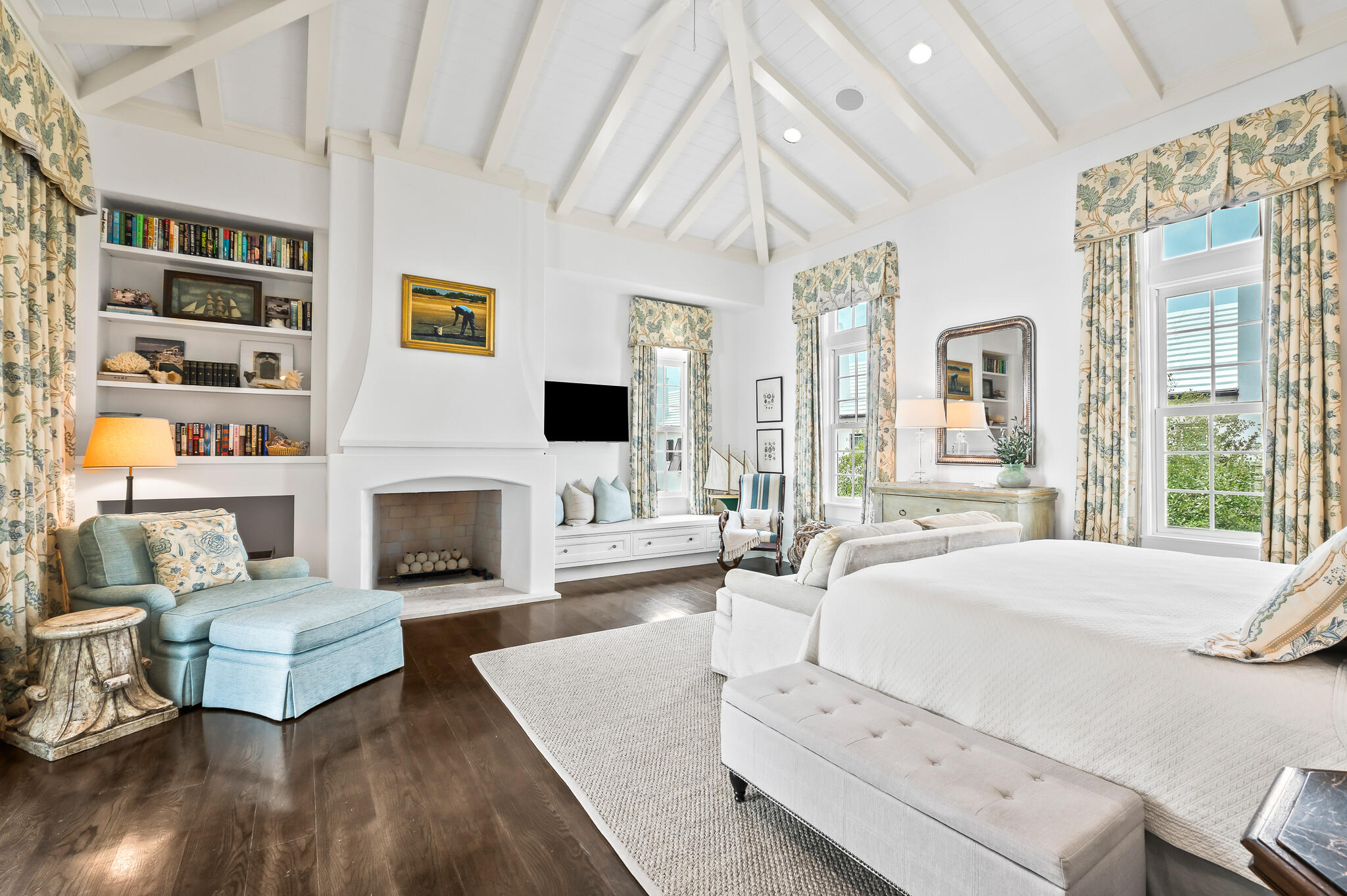 ALYS BEACH - Residential