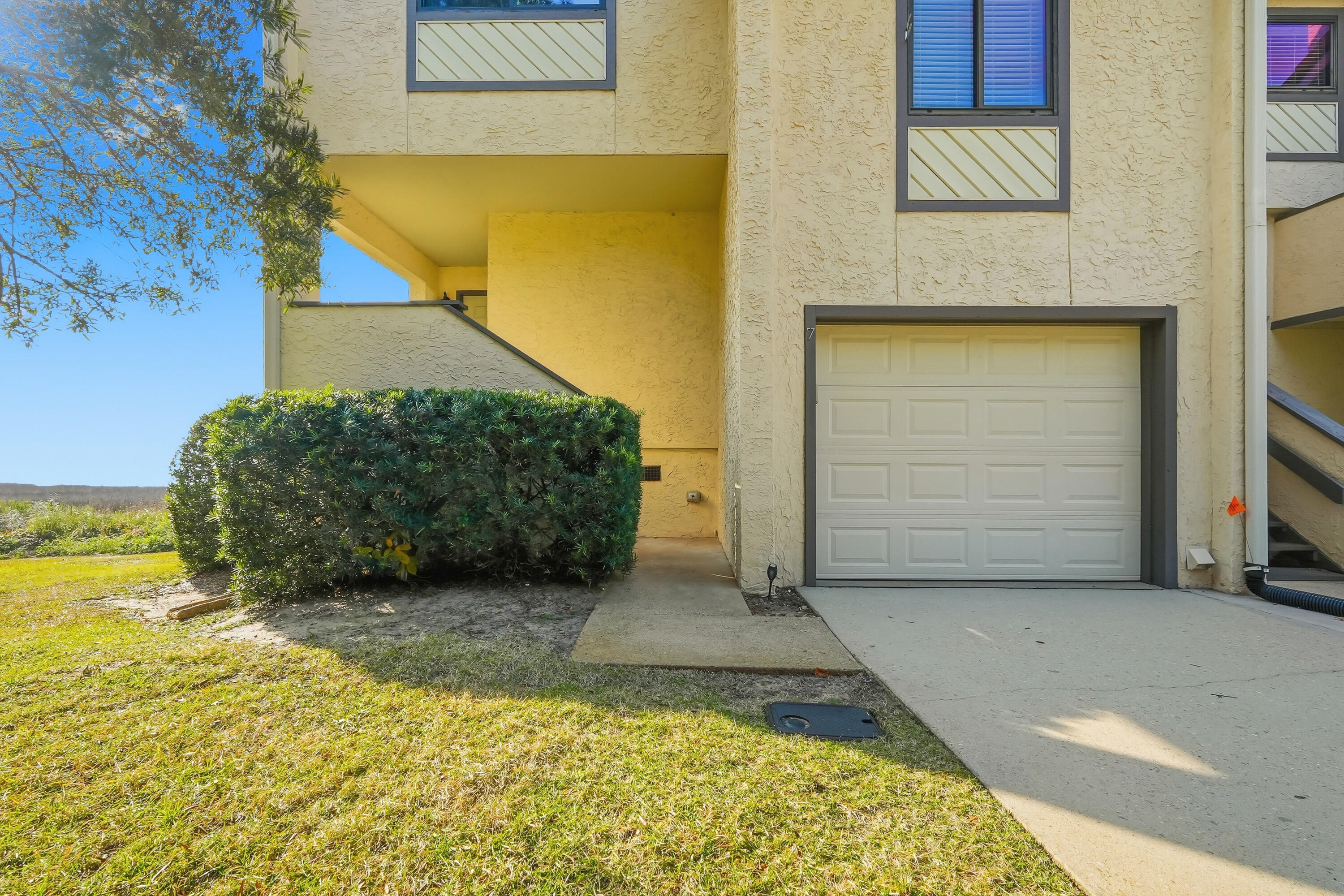 MARINA COVE VILLAGE PH 1 - Residential Lease