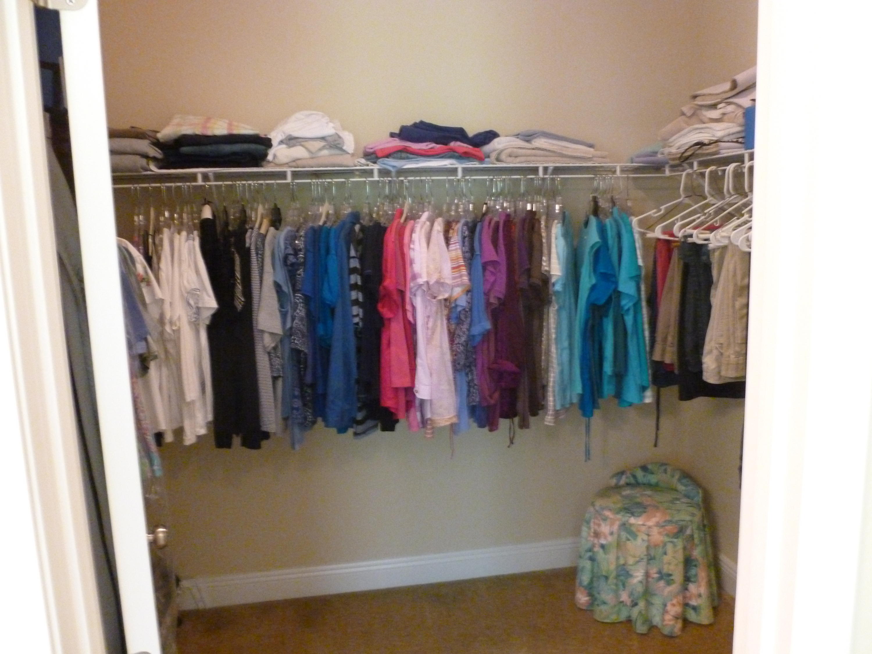 WHISPERING LAKE - Residential