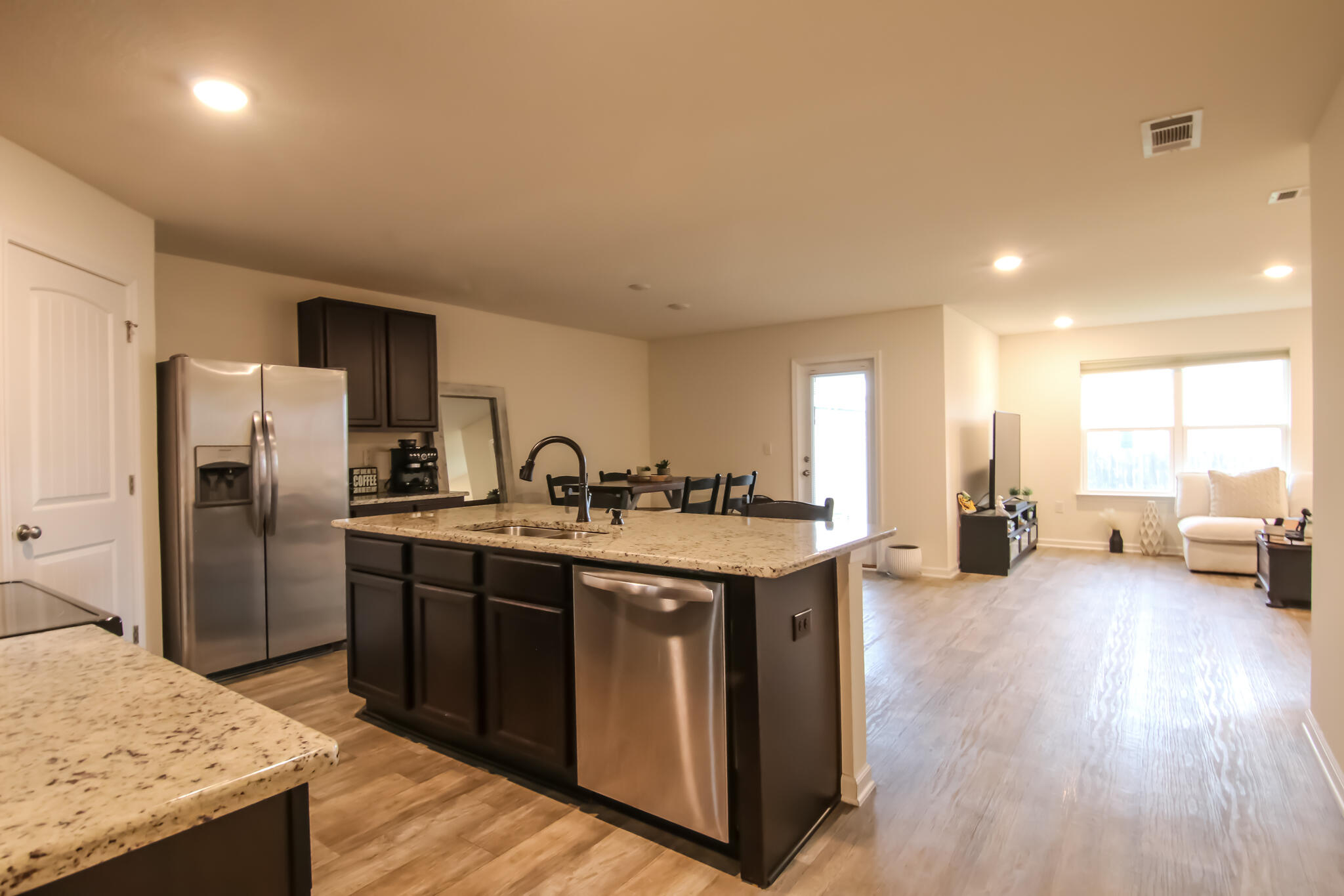 REDSTONE COMMONS PH 3 - Residential