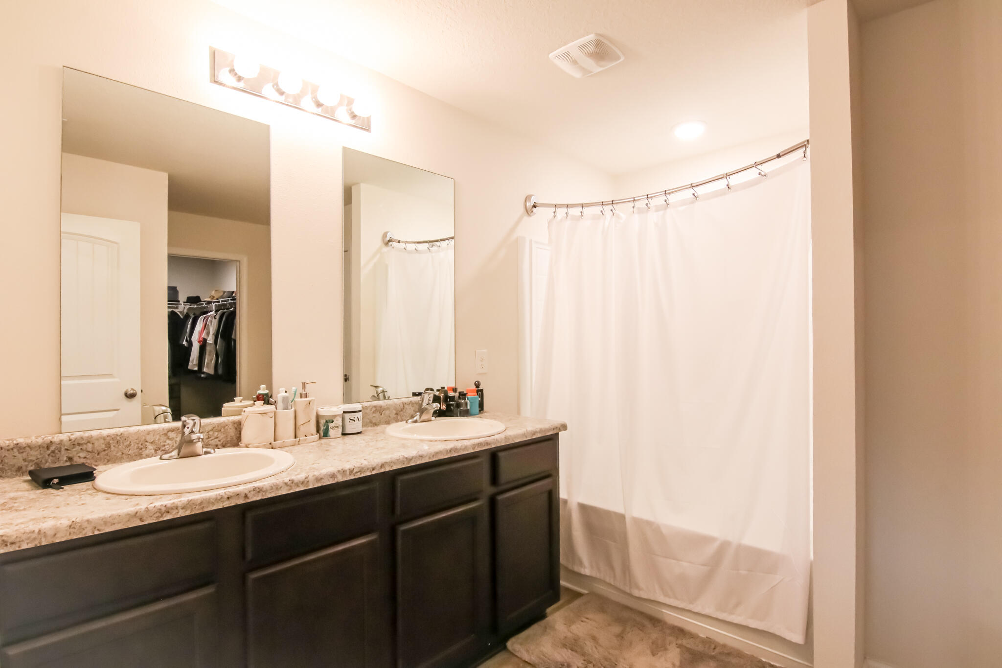REDSTONE COMMONS PH 3 - Residential