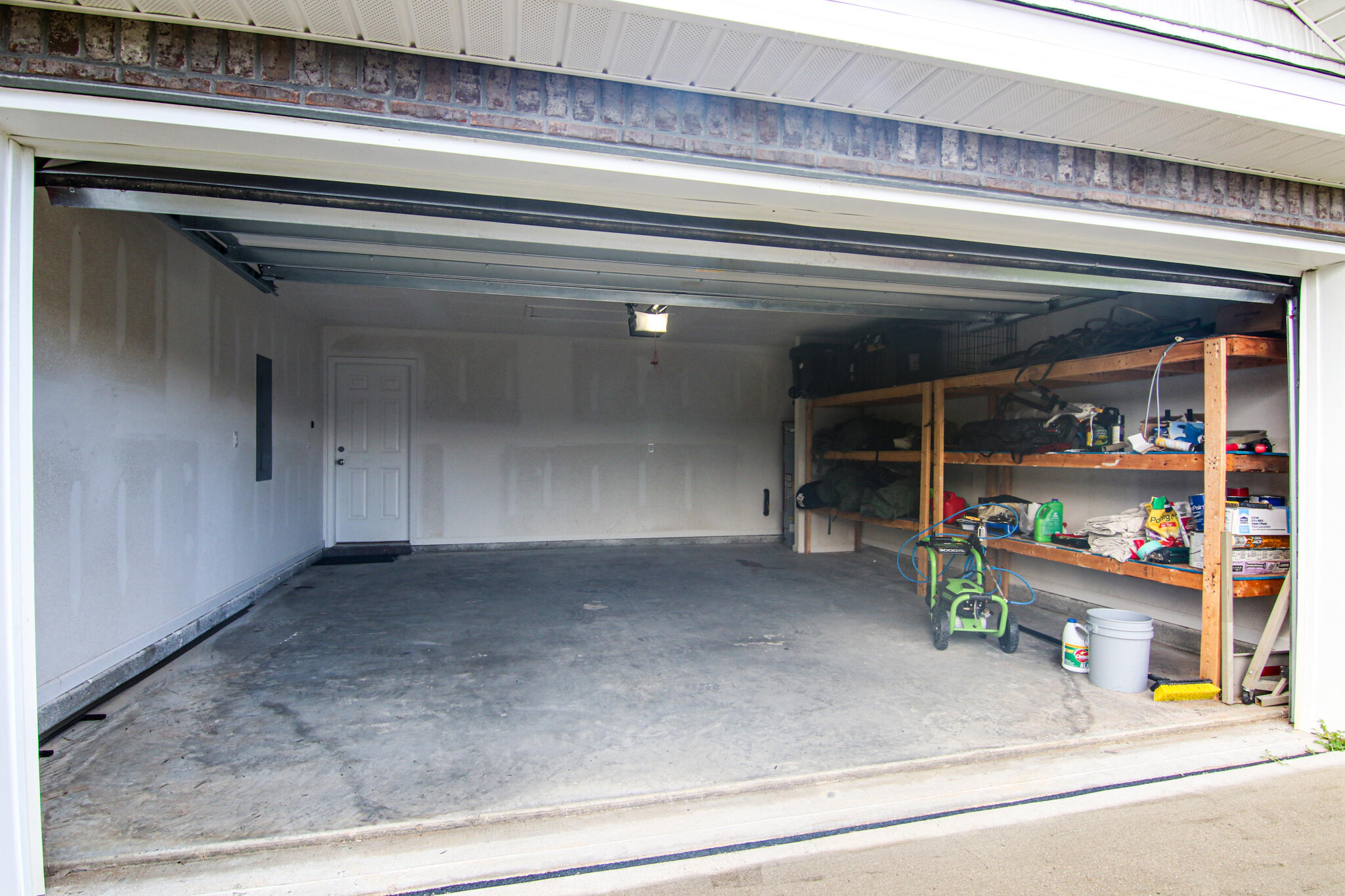 REDSTONE COMMONS PH 3 - Residential