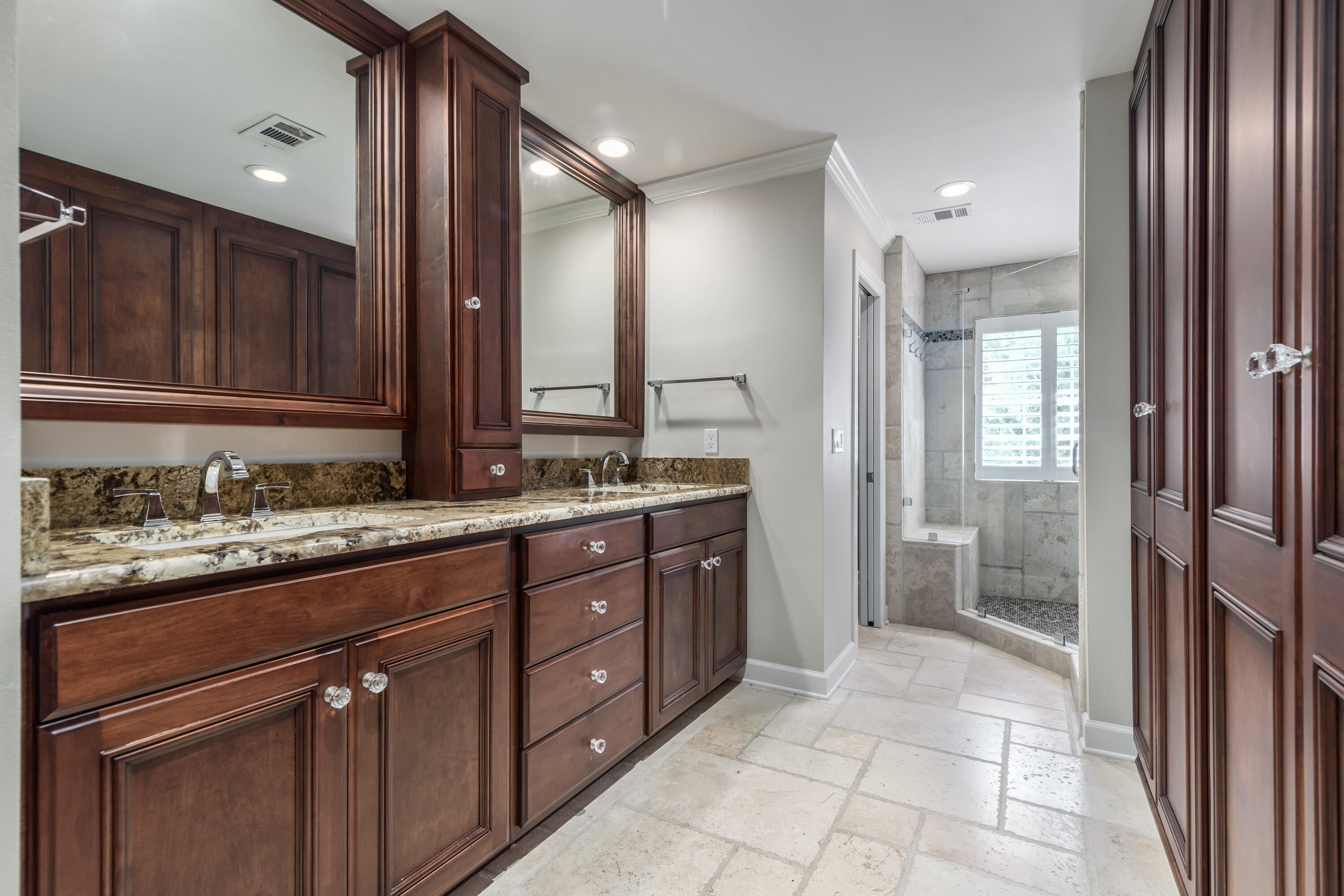 NORTHCLIFFE - Residential