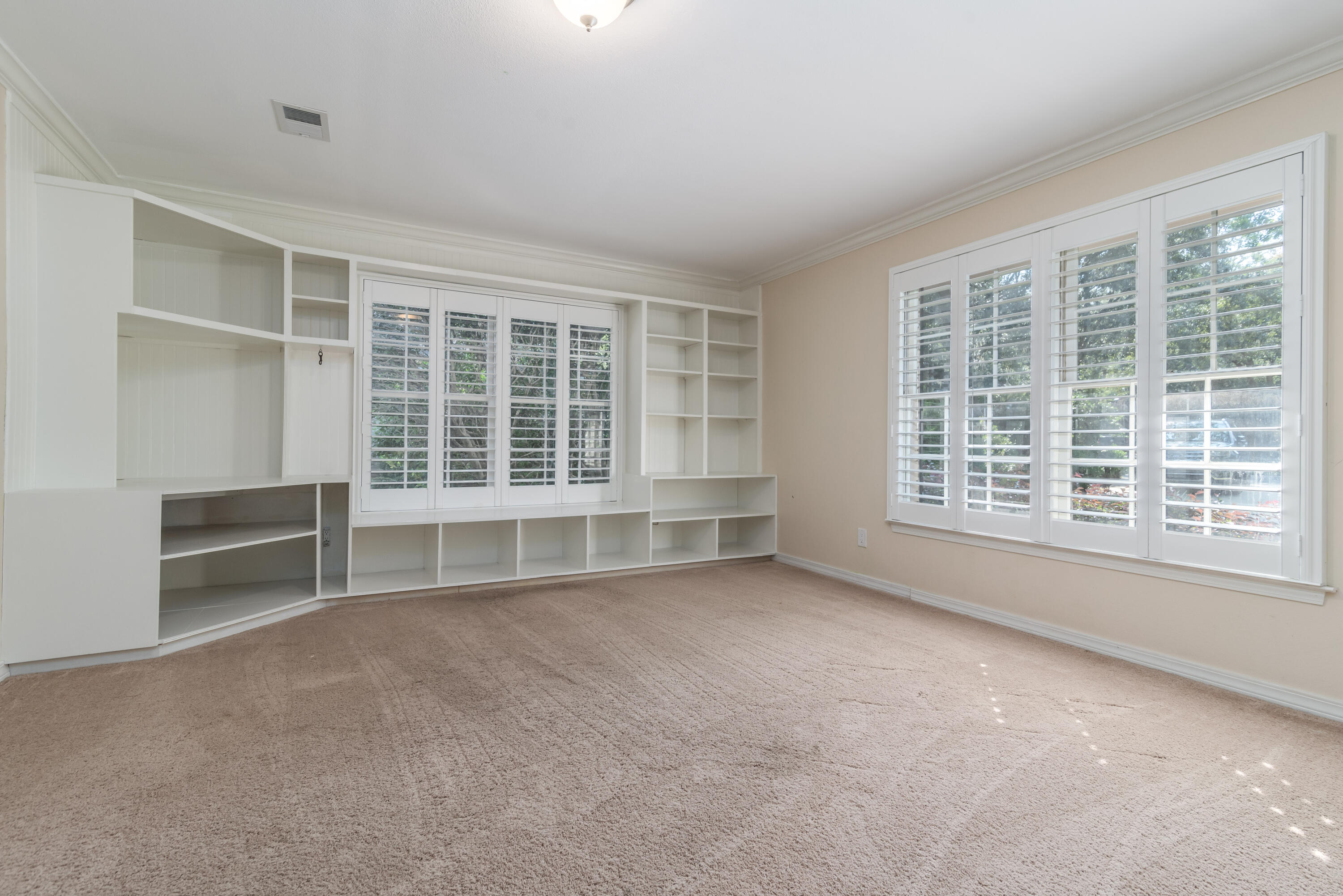 NORTHCLIFFE - Residential