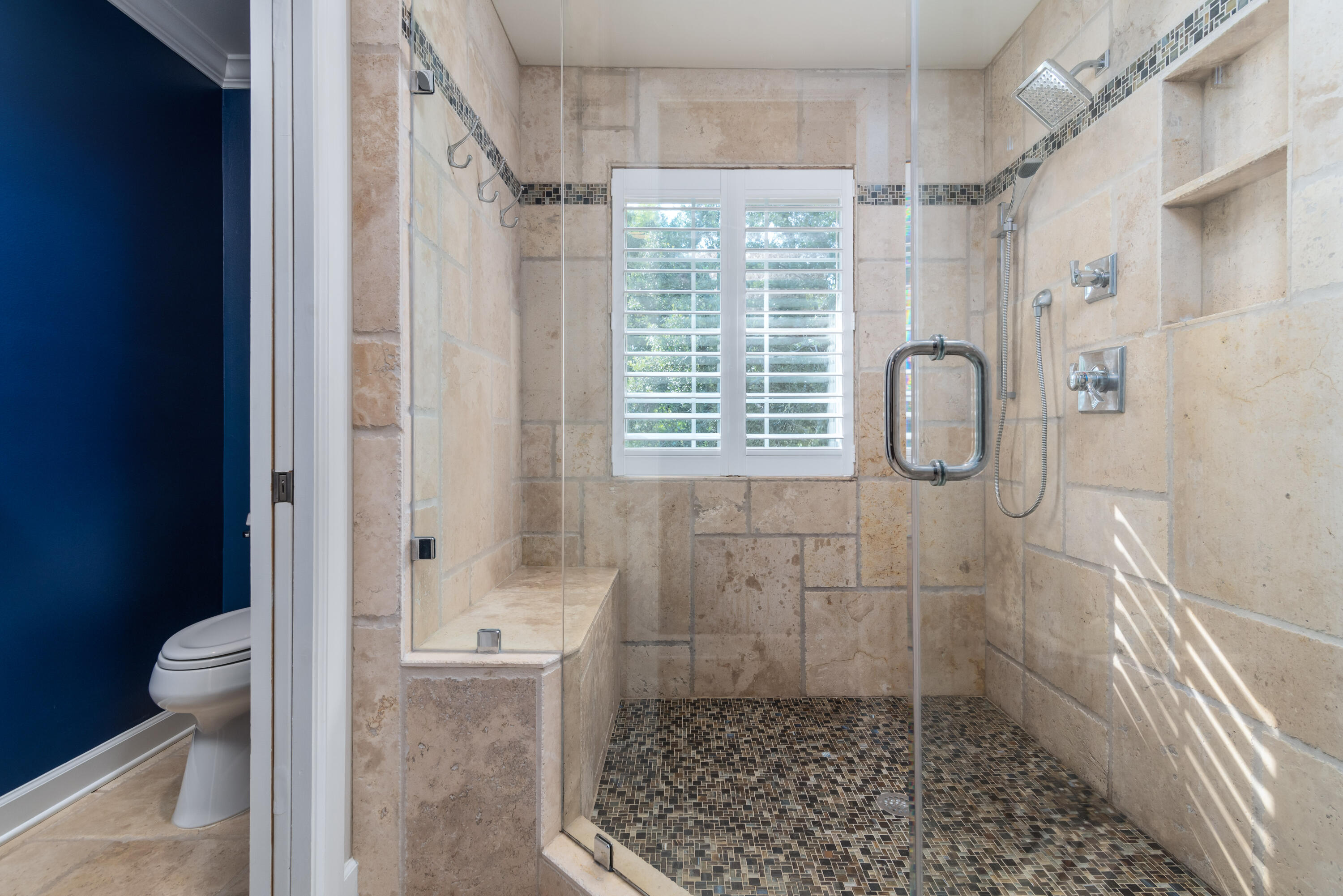 NORTHCLIFFE - Residential