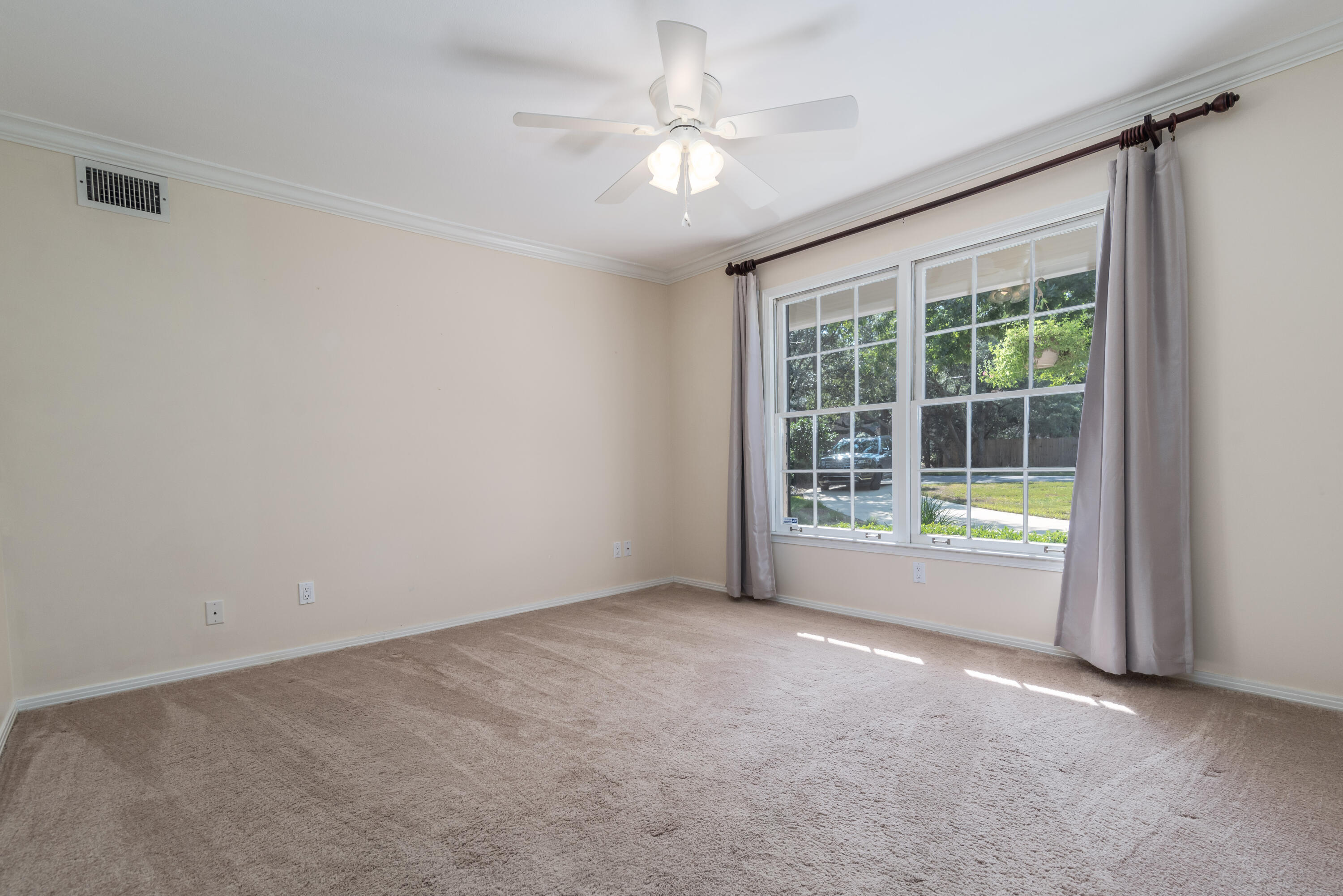 NORTHCLIFFE - Residential