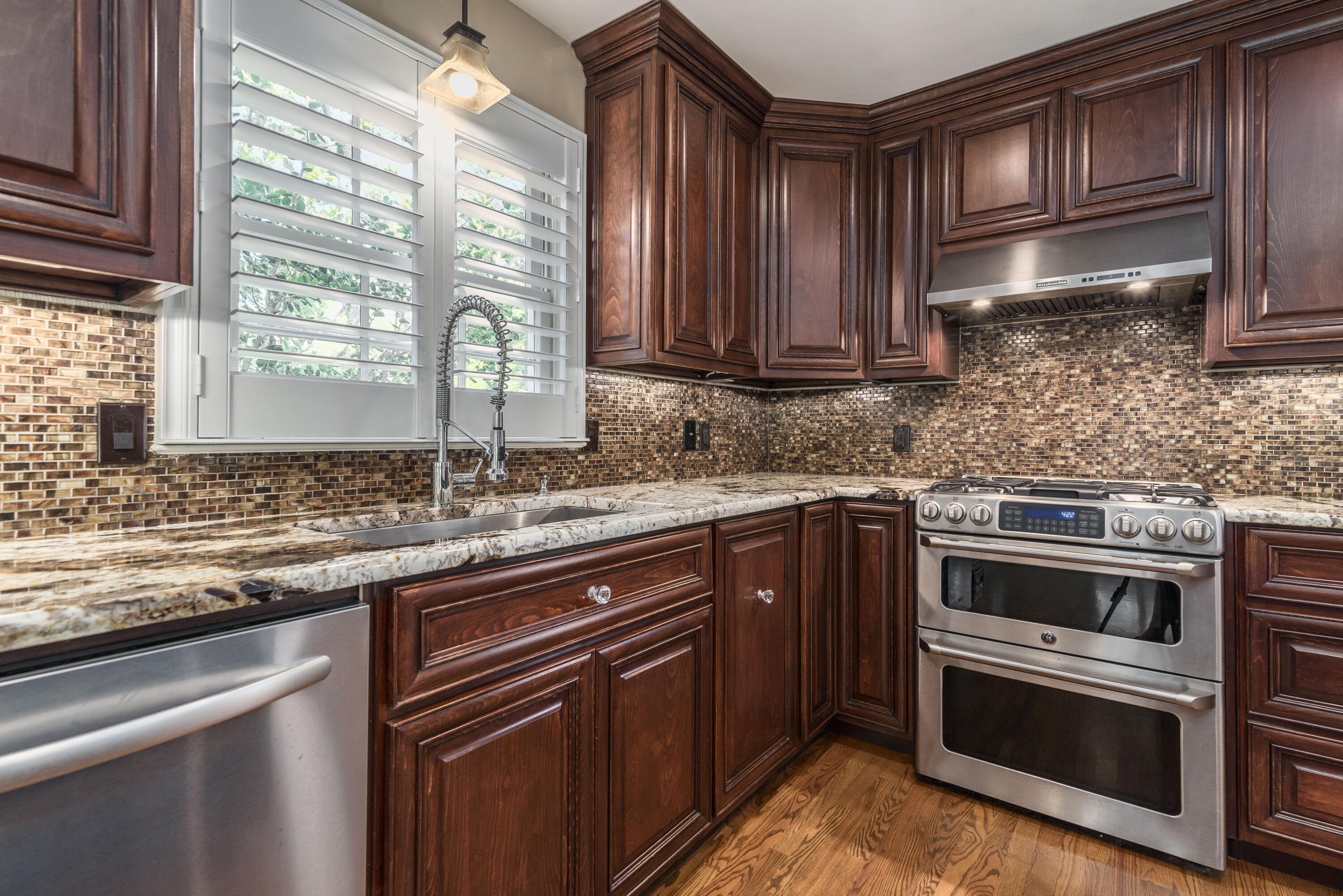 NORTHCLIFFE - Residential