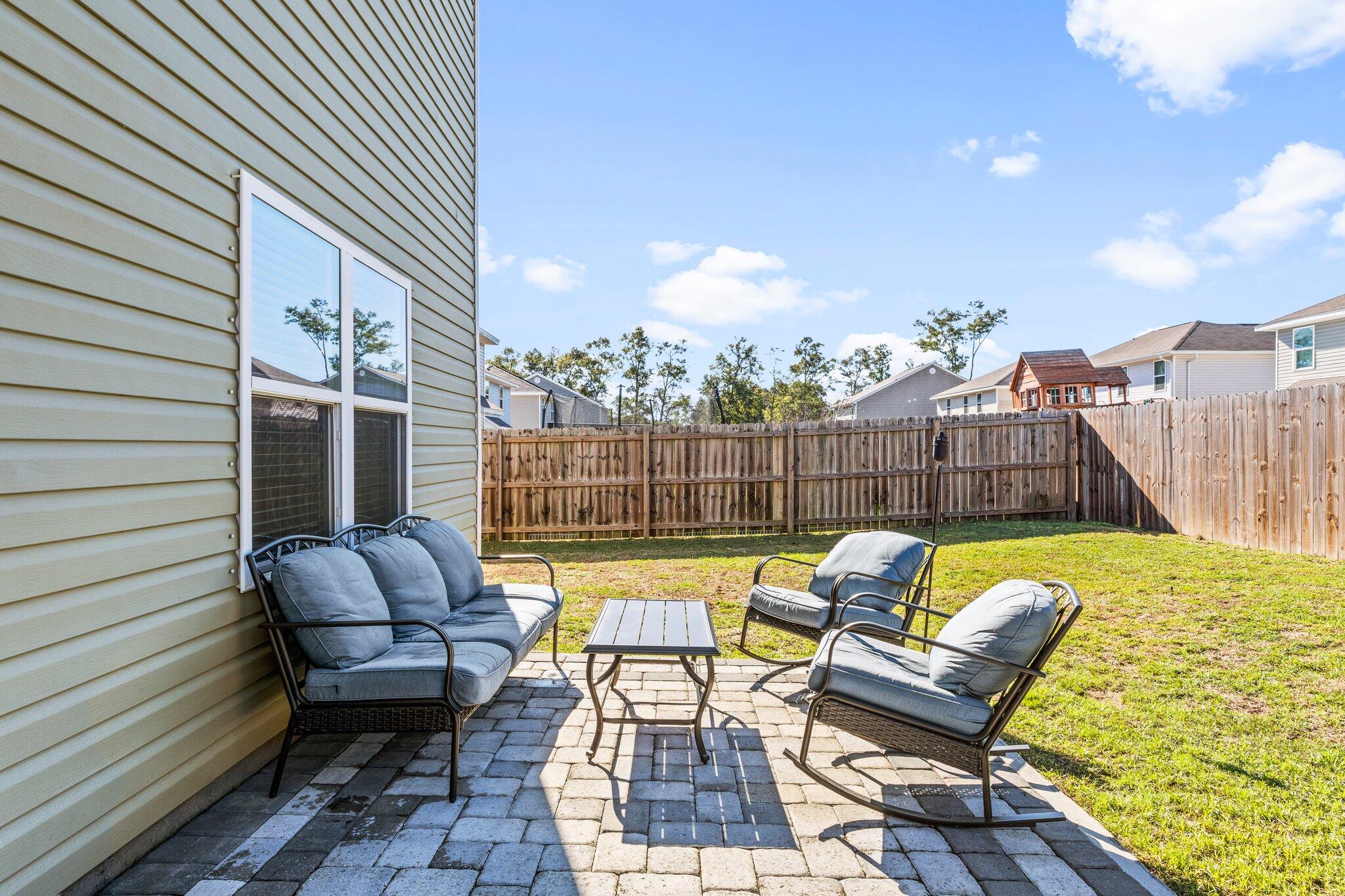 MAGNOLIA BEND - Residential