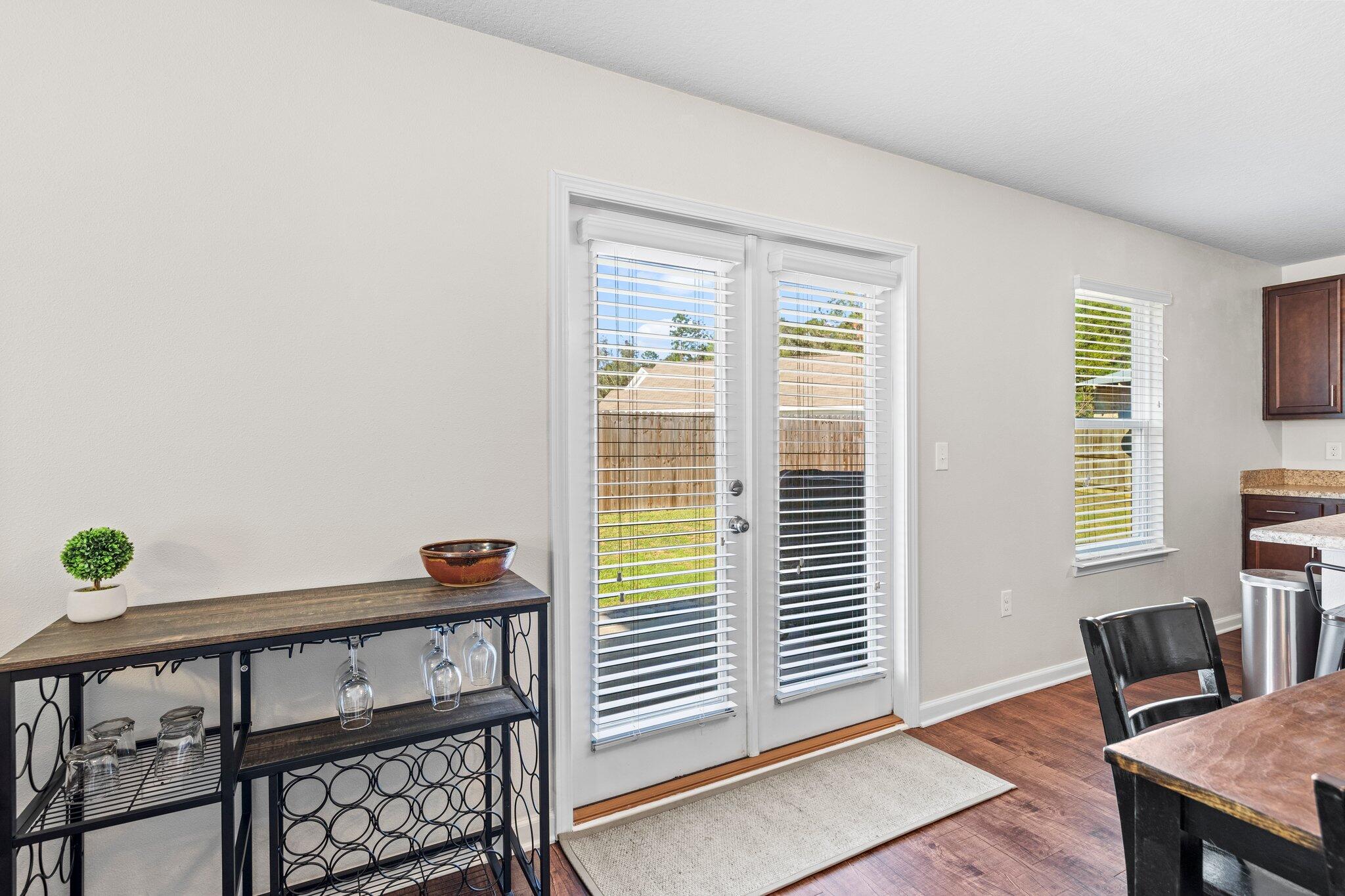 MAGNOLIA BEND - Residential