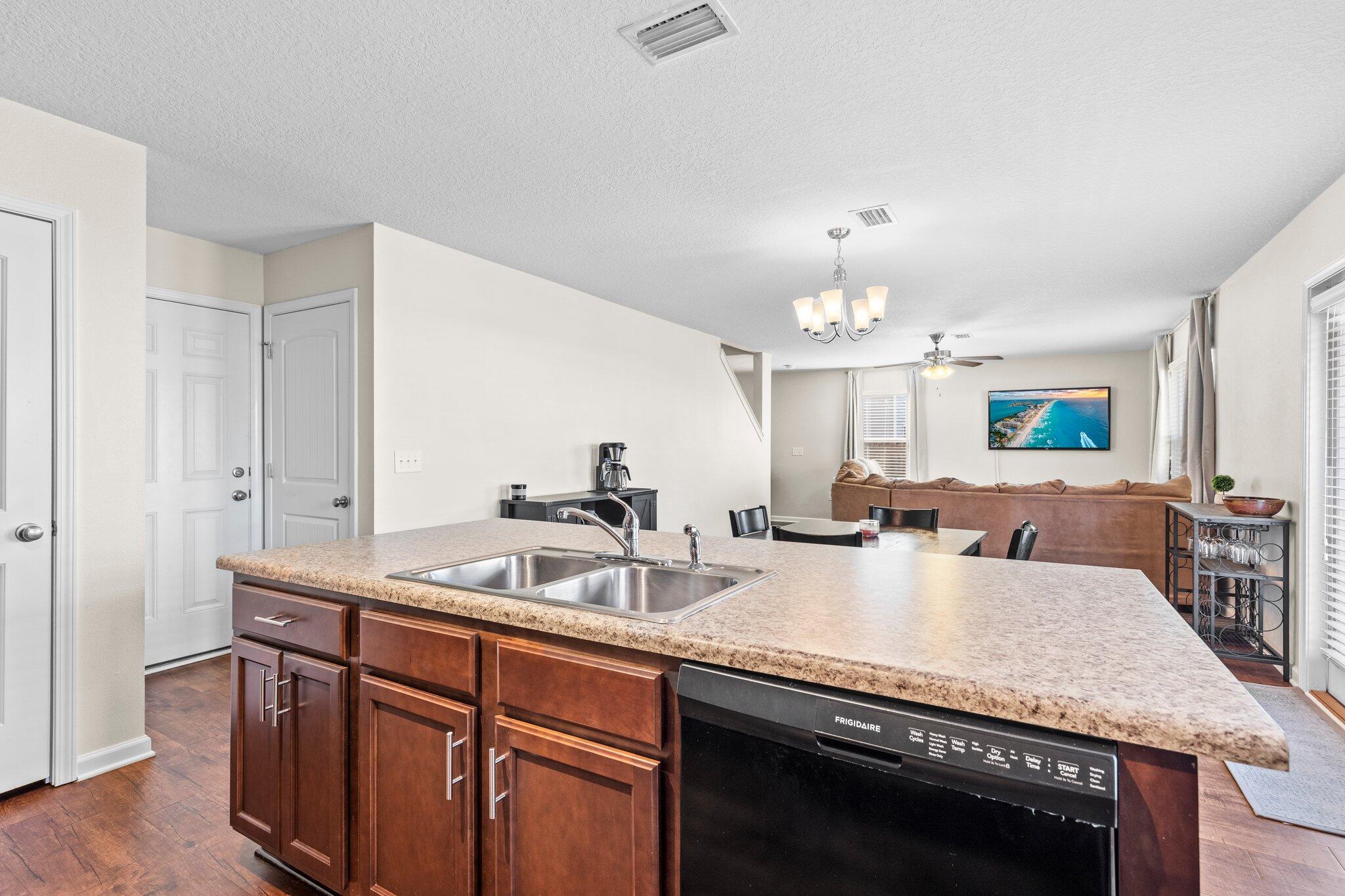 MAGNOLIA BEND - Residential