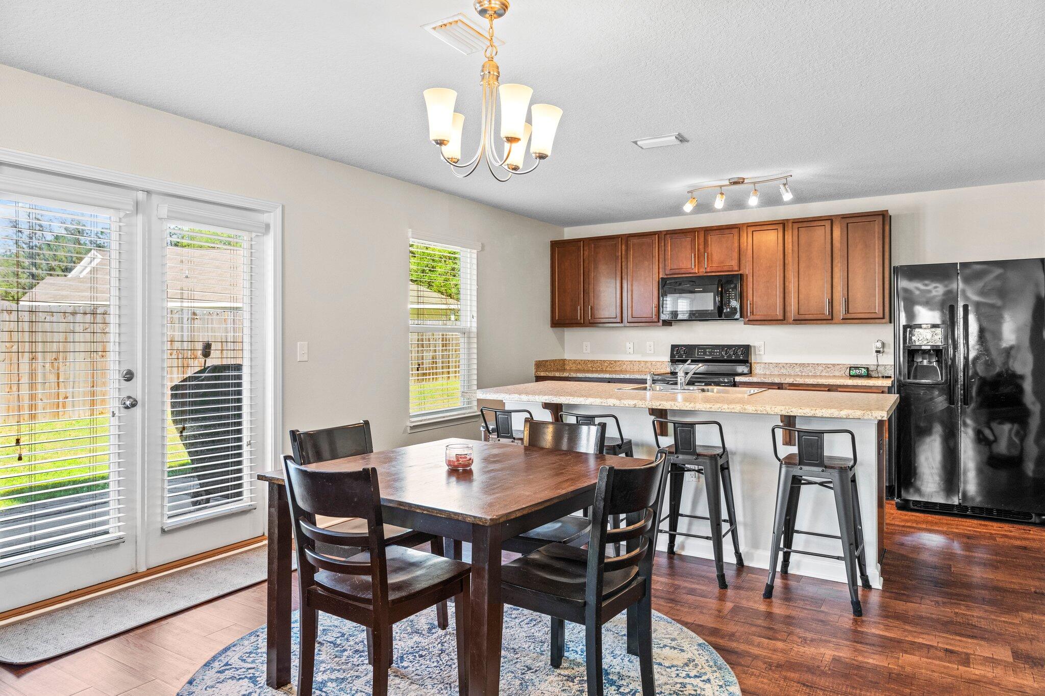 MAGNOLIA BEND - Residential