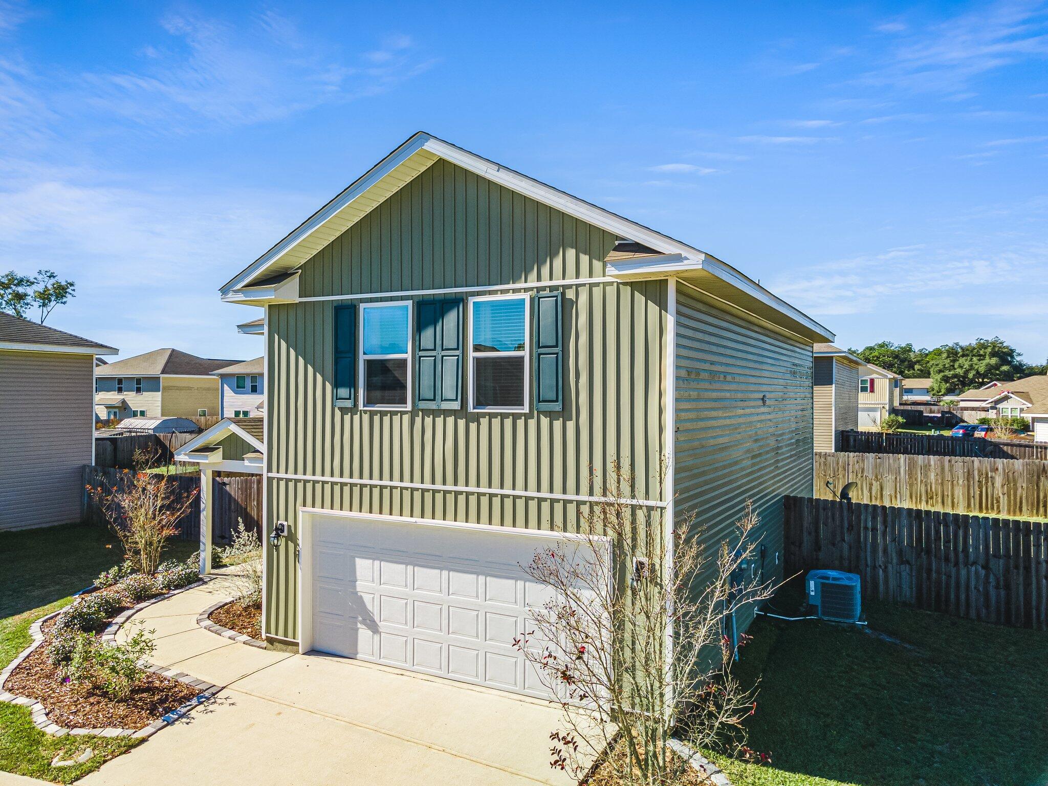 MAGNOLIA BEND - Residential