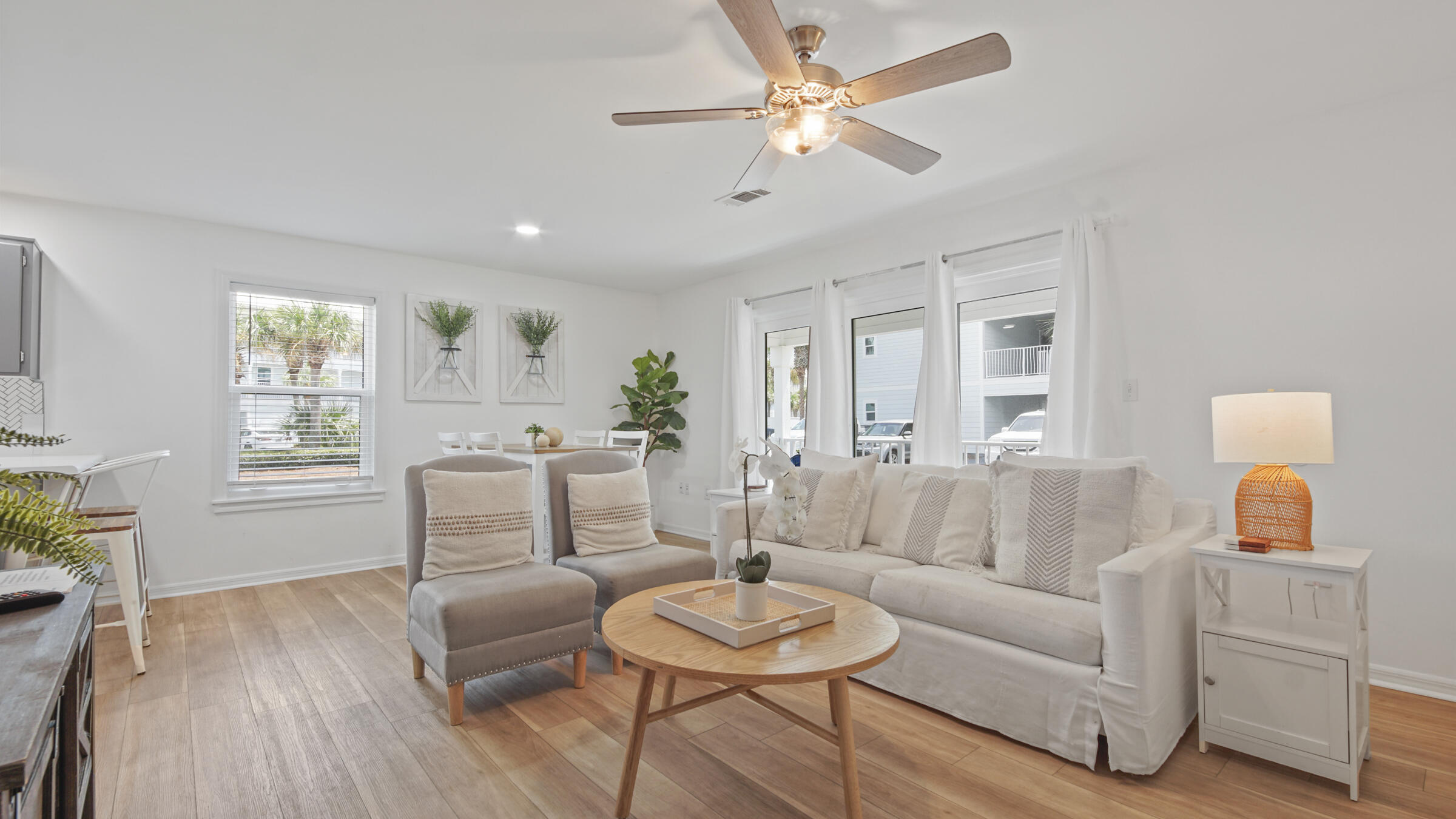 BEACHSIDE VILLAS CONDO - Residential