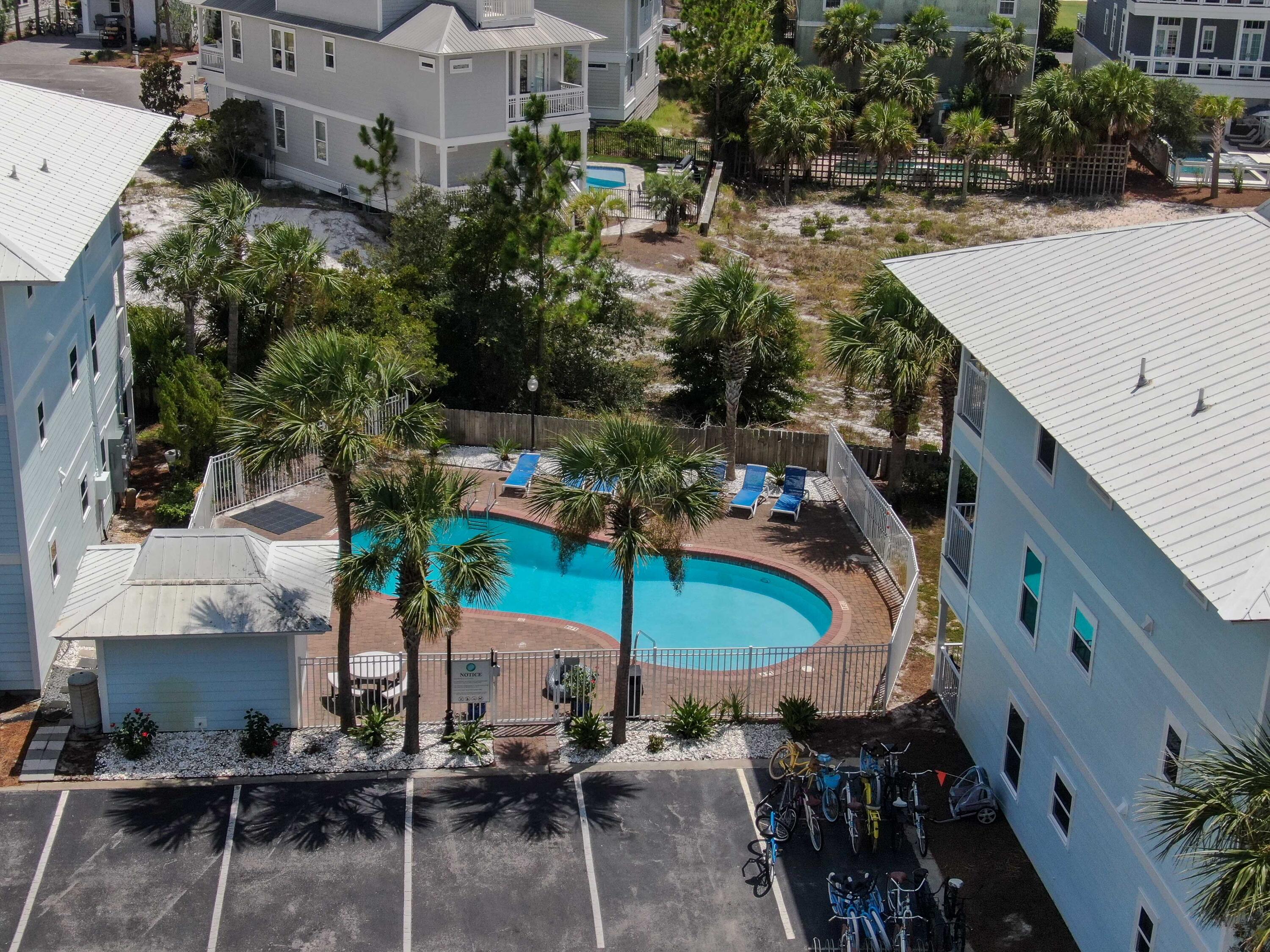 BEACHSIDE VILLAS CONDO - Residential