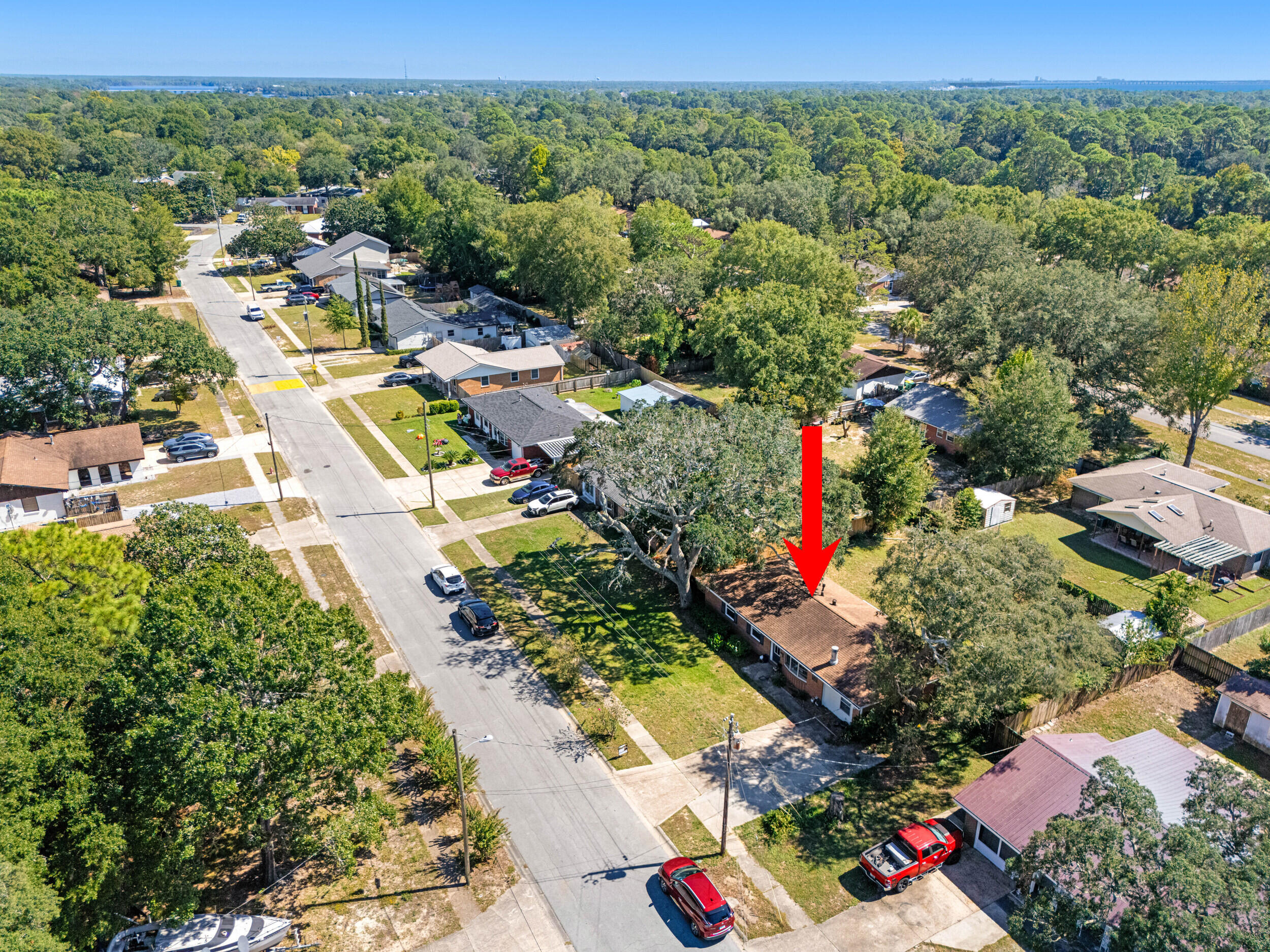 CAROL ANNE MANOR - Residential
