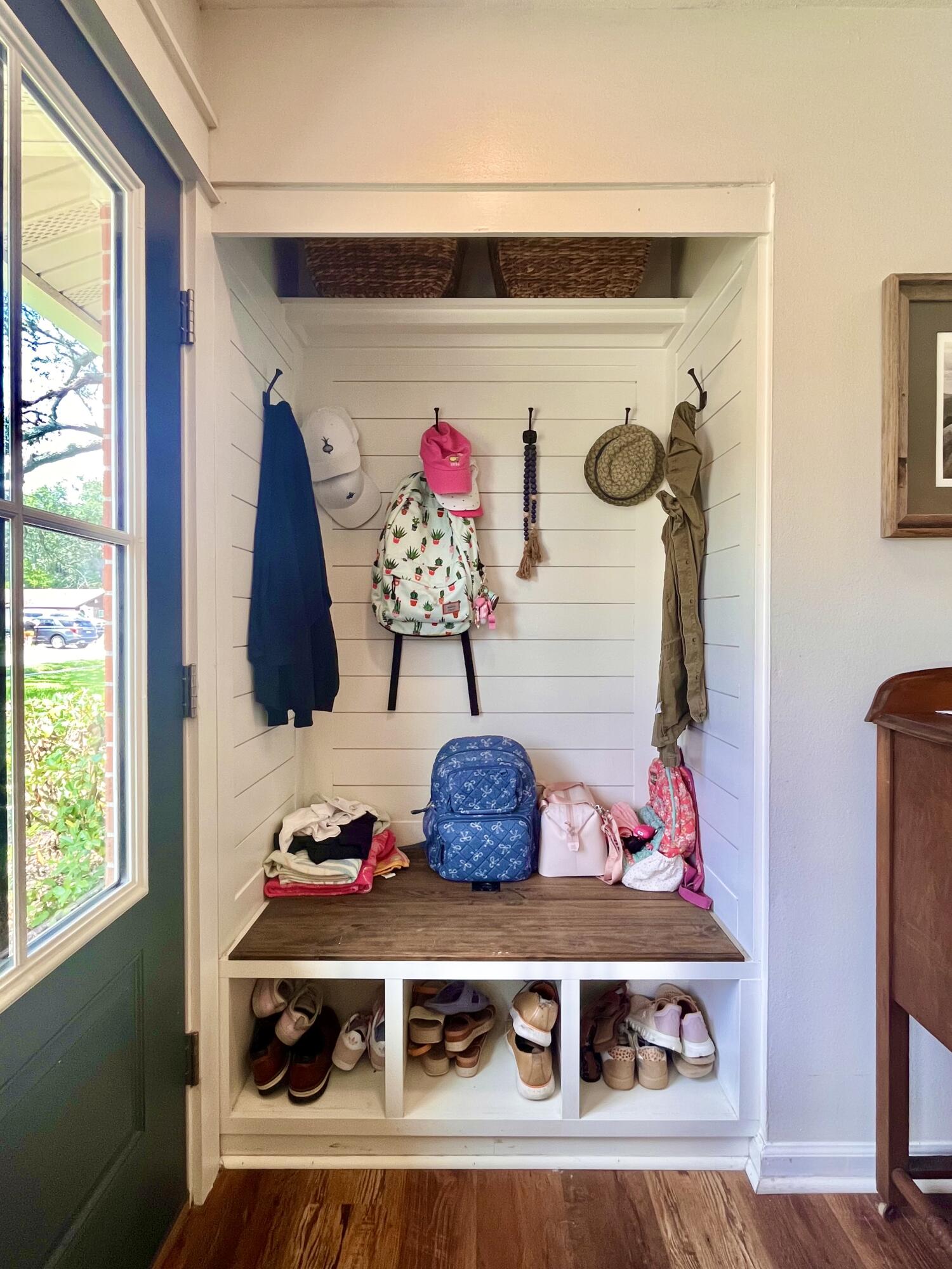 CAROL ANNE MANOR - Residential