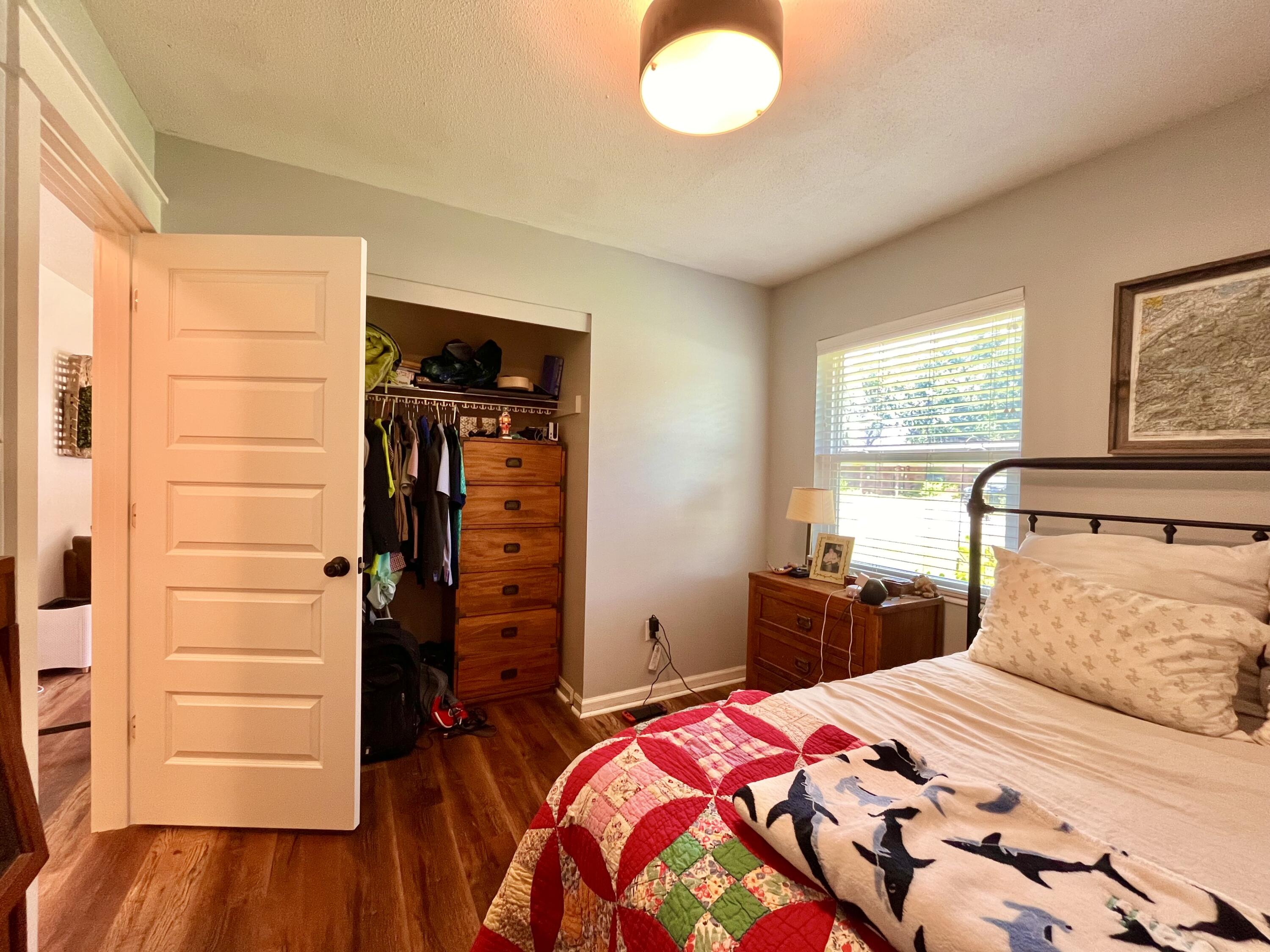 CAROL ANNE MANOR - Residential