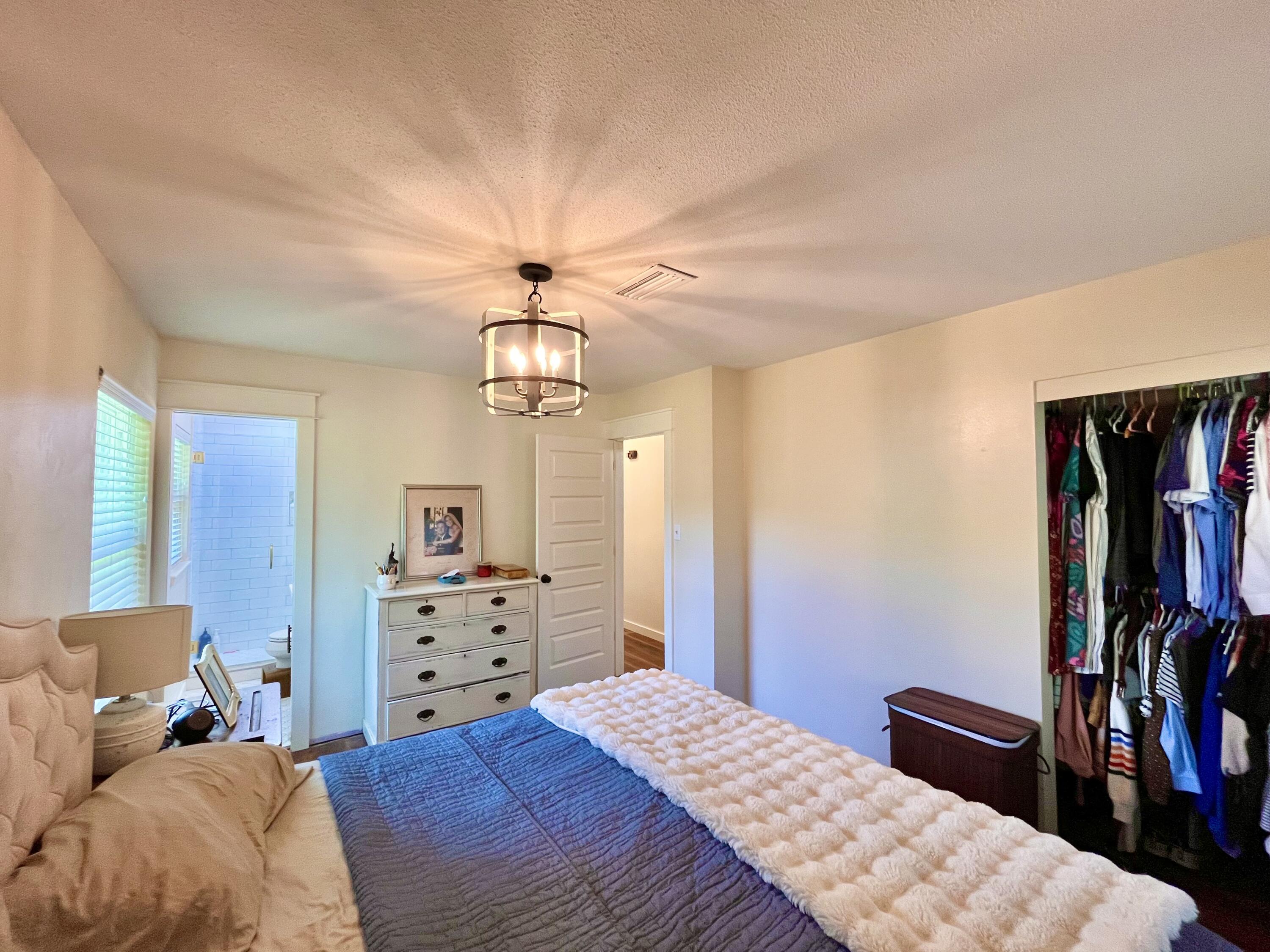 CAROL ANNE MANOR - Residential
