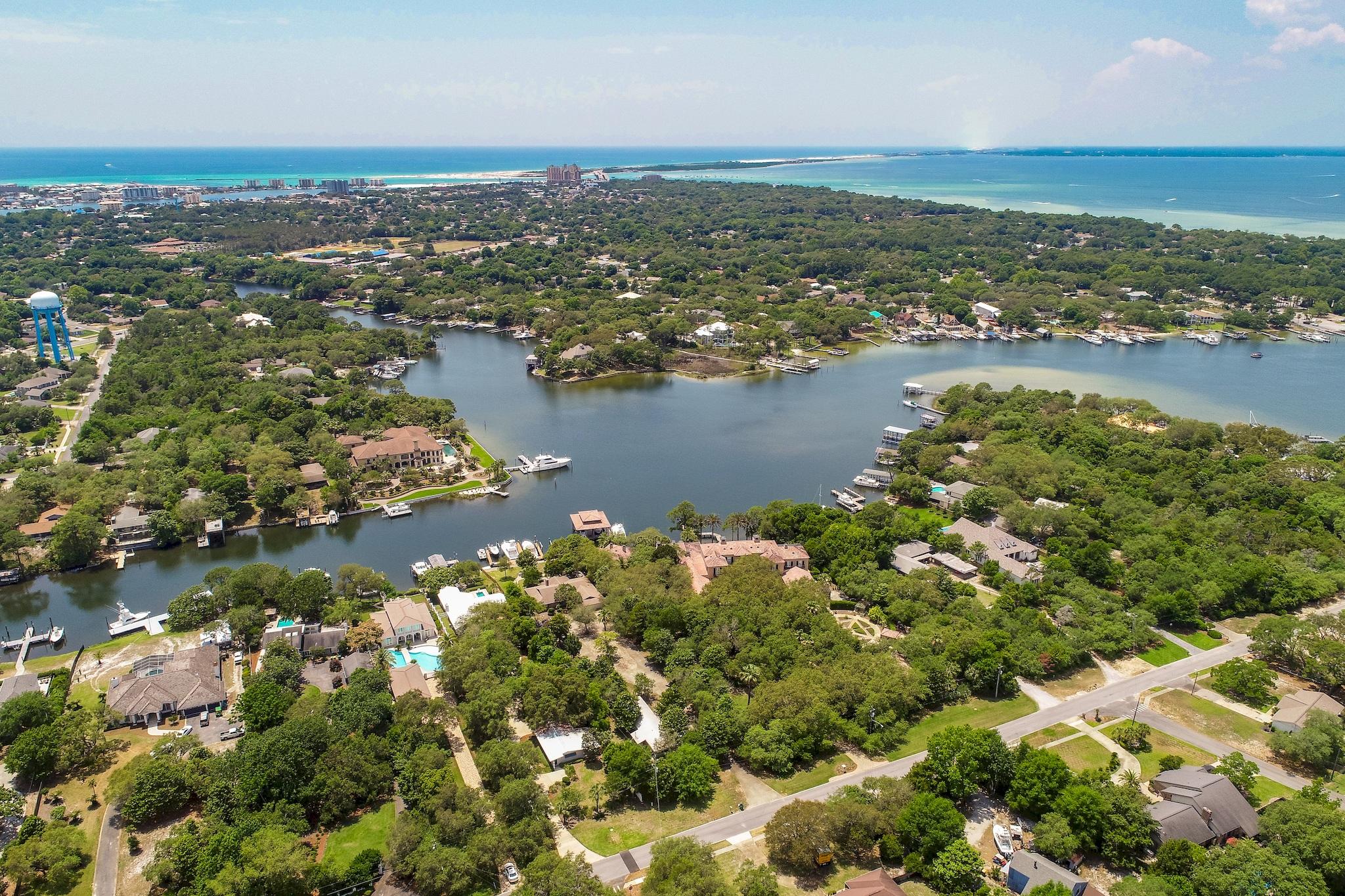 JOES BAYOU 1ST ADDN - Residential