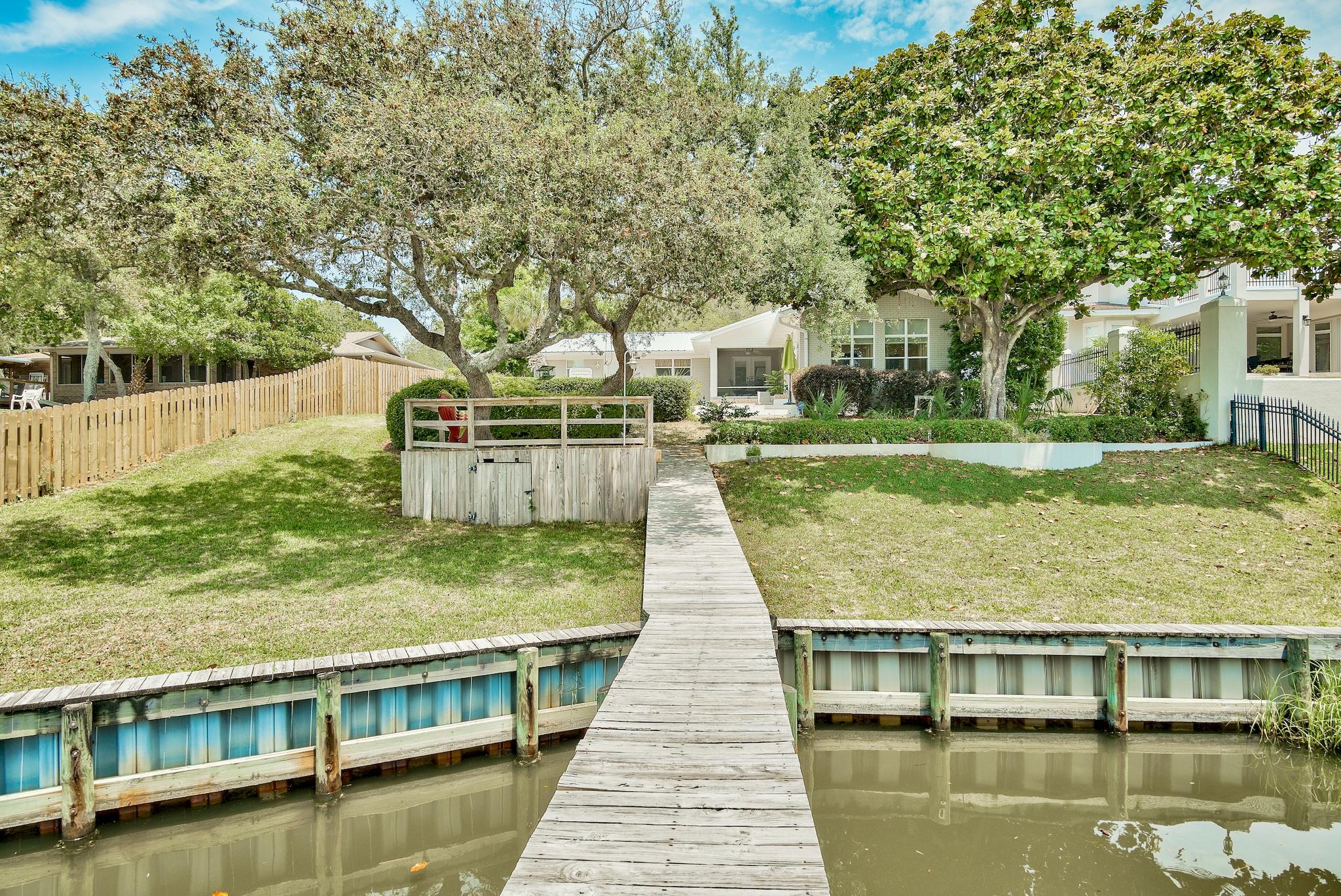 JOES BAYOU 1ST ADDN - Residential