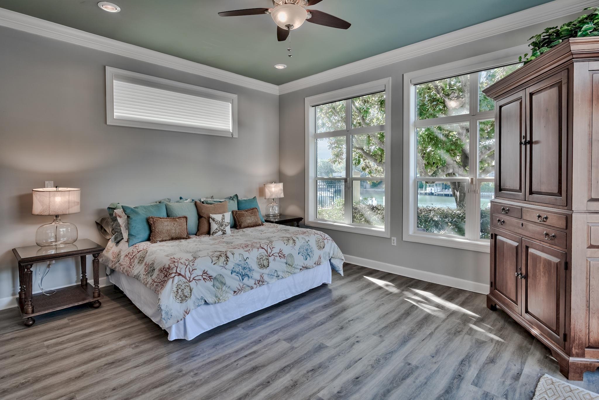 JOES BAYOU 1ST ADDN - Residential