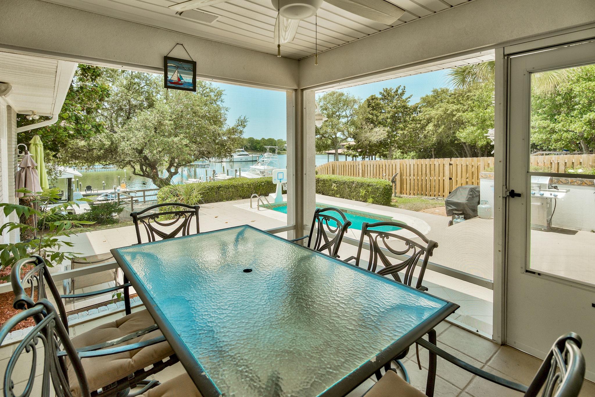 JOES BAYOU 1ST ADDN - Residential