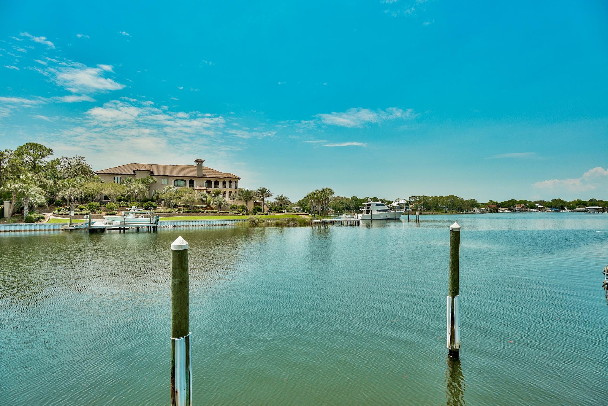 JOES BAYOU 1ST ADDN - Residential