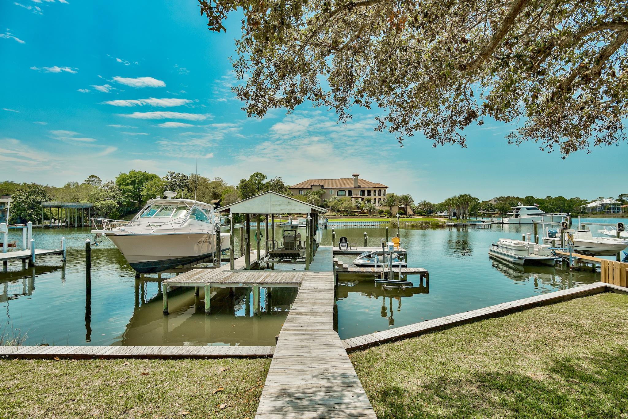 JOES BAYOU 1ST ADDN - Residential