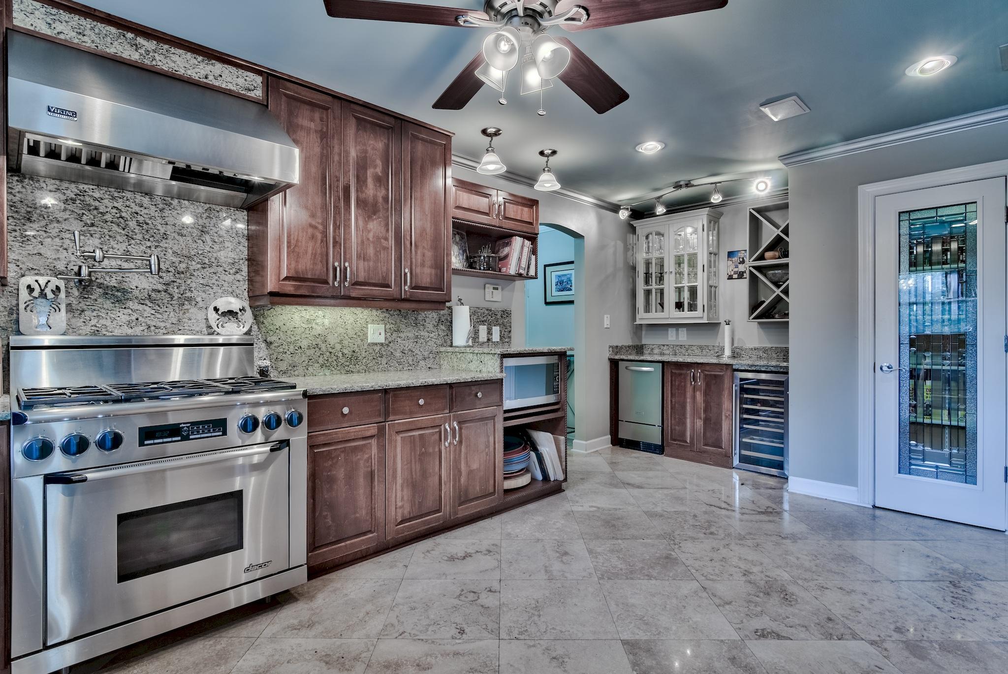 JOES BAYOU 1ST ADDN - Residential