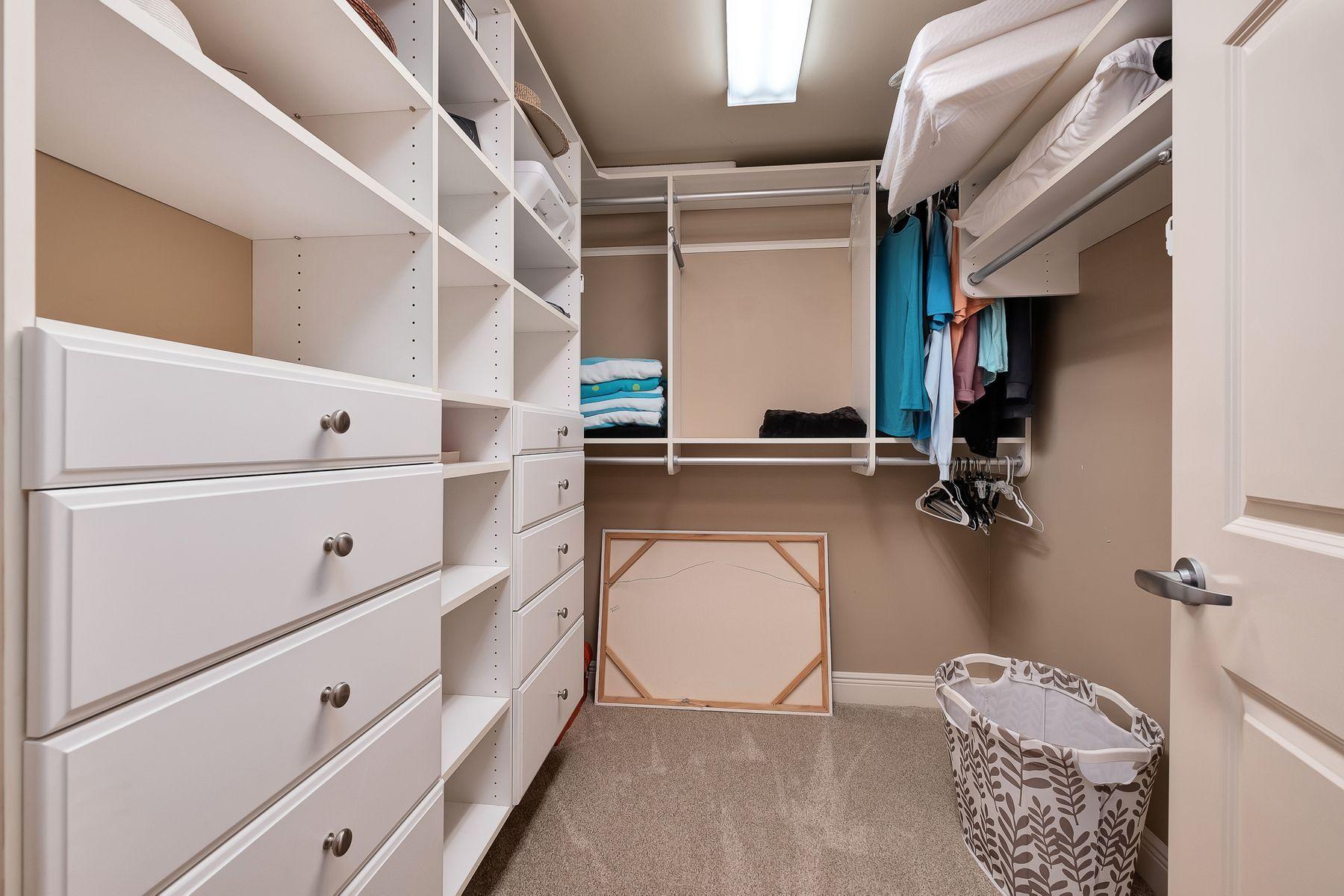 ST. BARTH AT SILVER SHELLS - Residential