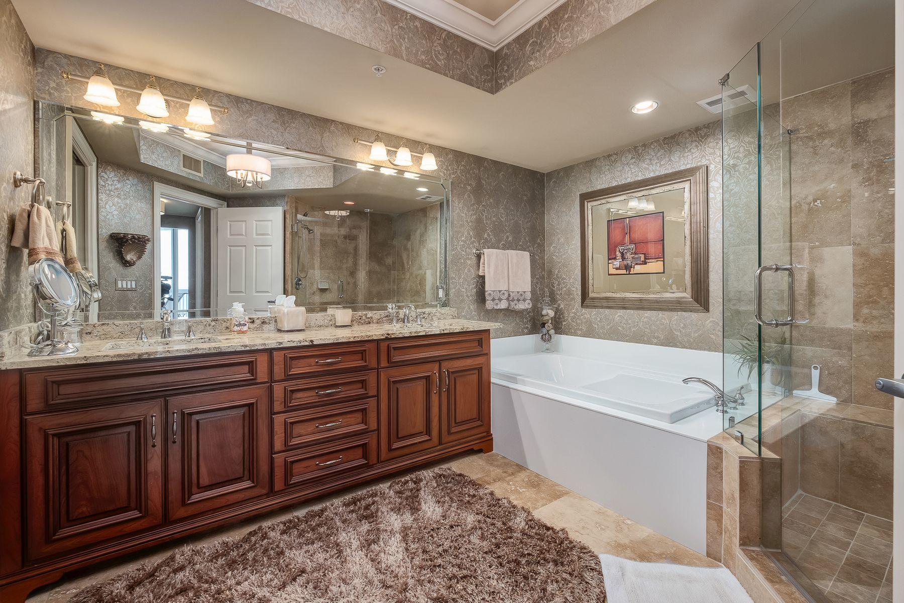 ST. BARTH AT SILVER SHELLS - Residential