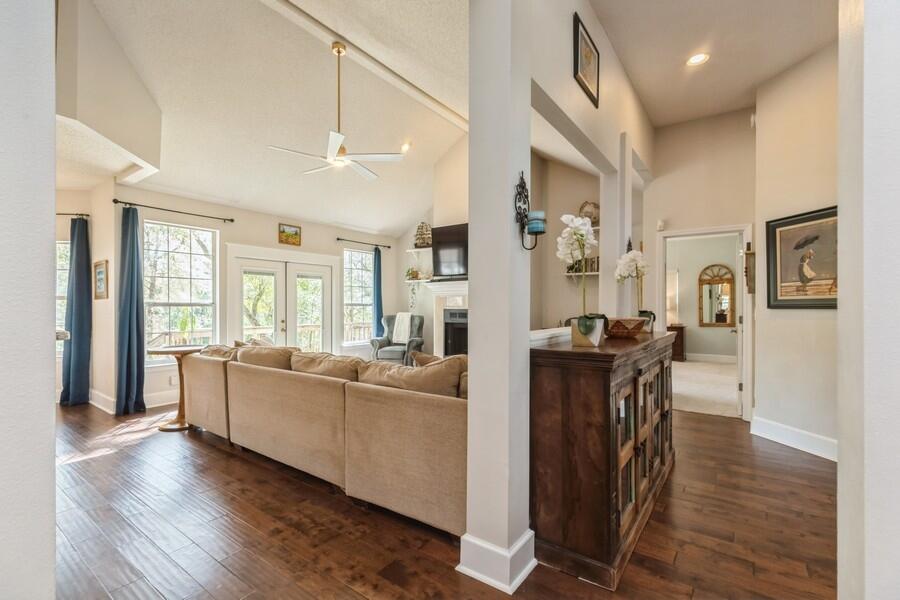 HUNTINGTON S/D PH 1 - Residential Lease
