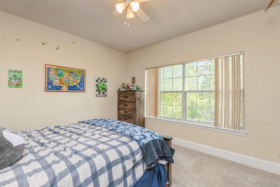 HUNTINGTON S/D PH 1 - Residential Lease