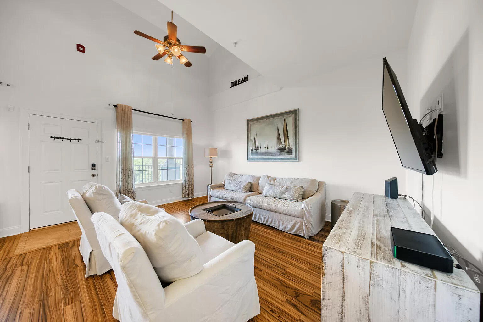 DESTIN BEACH CLUB - Residential Lease