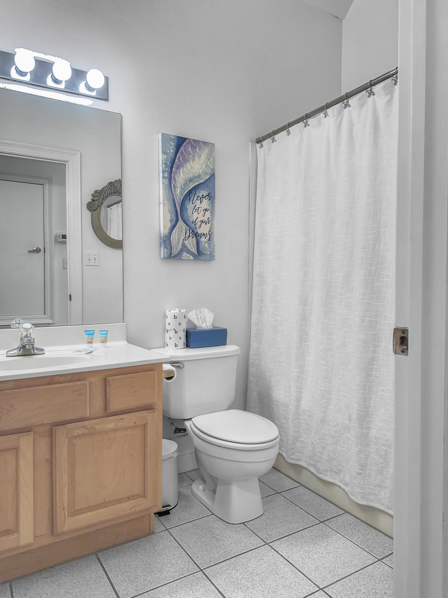 DESTIN BEACH CLUB - Residential Lease