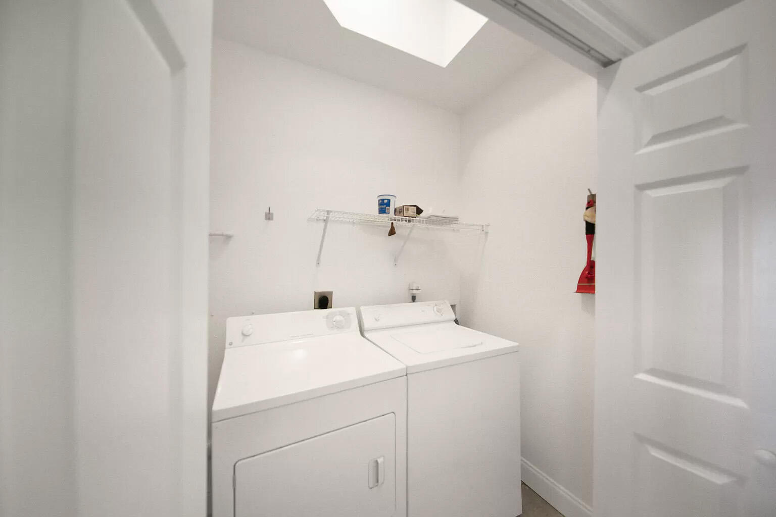 DESTIN BEACH CLUB - Residential Lease