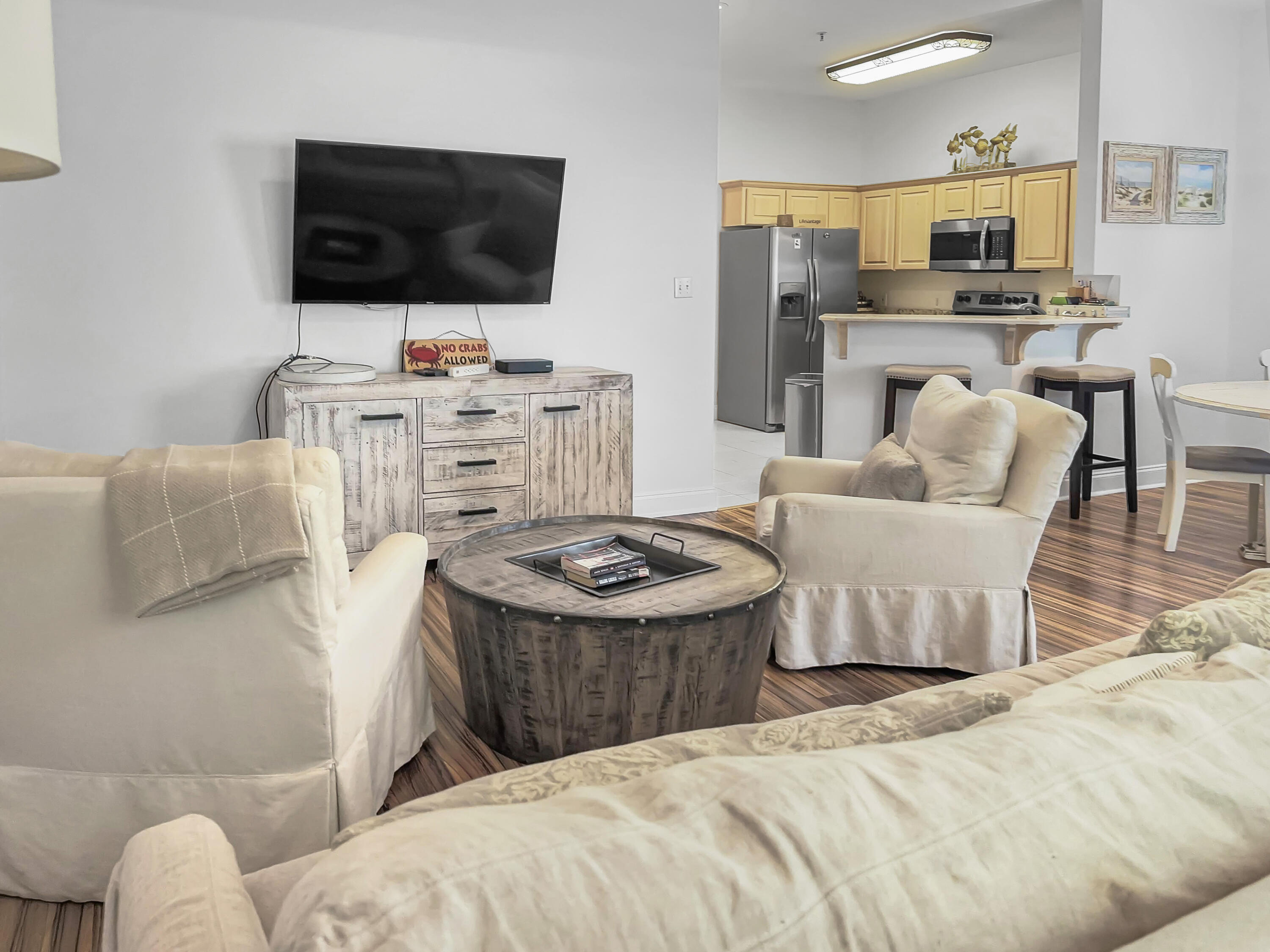 DESTIN BEACH CLUB - Residential Lease