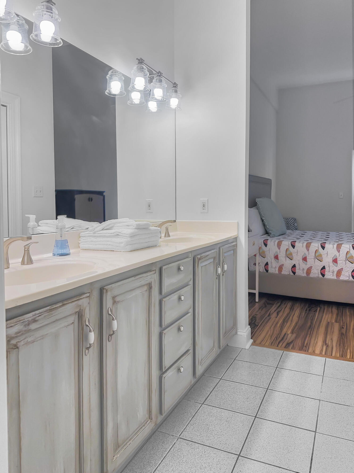 DESTIN BEACH CLUB - Residential Lease