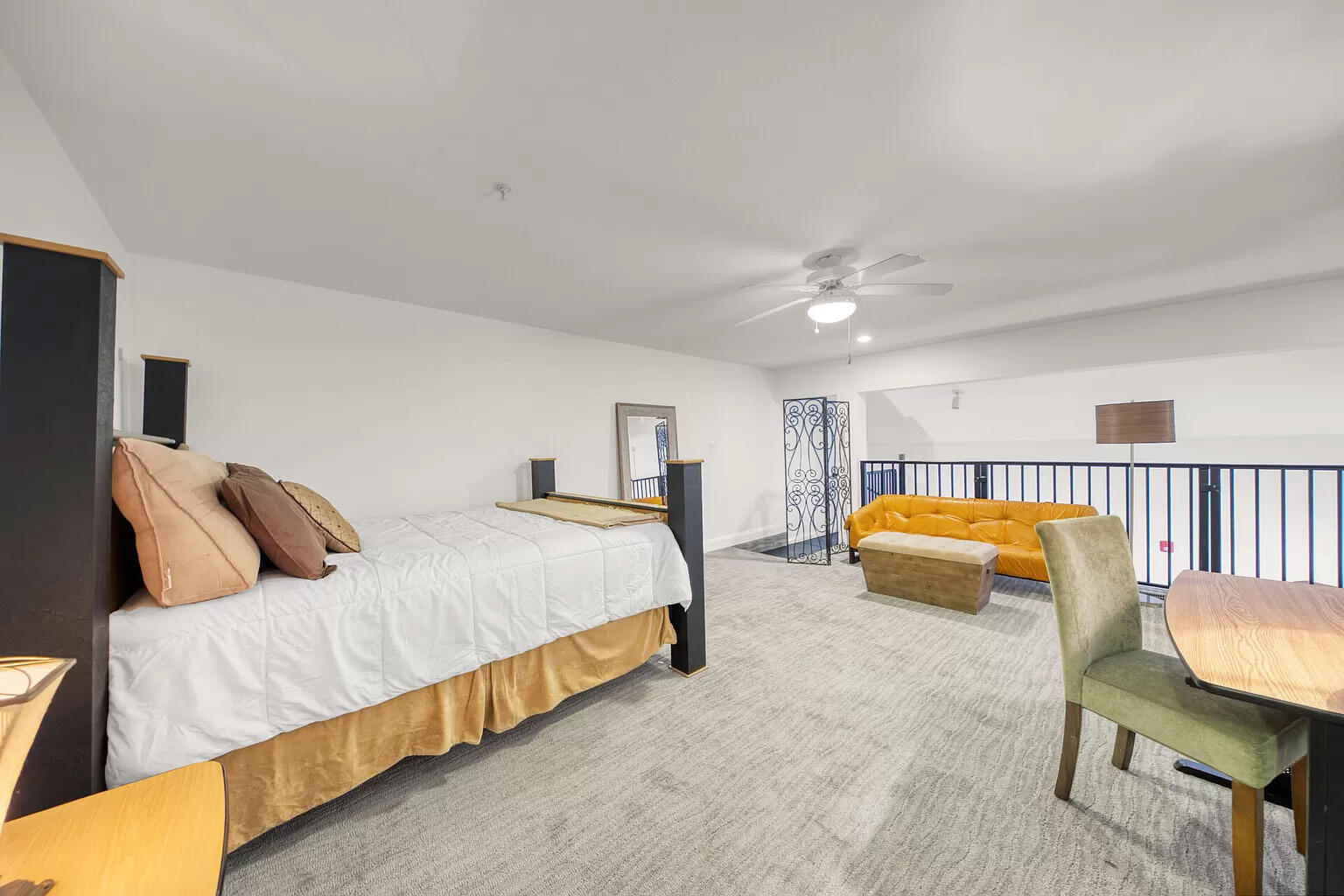 DESTIN BEACH CLUB - Residential Lease