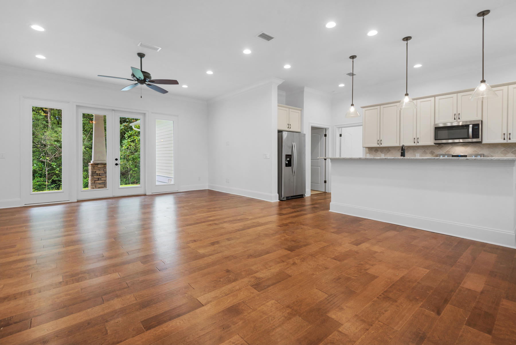 BEAR CREEK - Residential