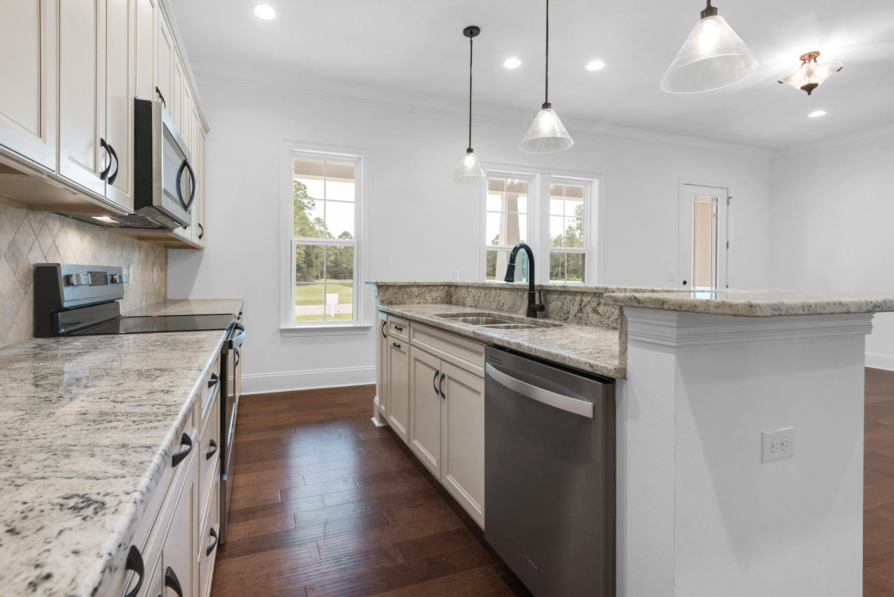 BEAR CREEK - Residential