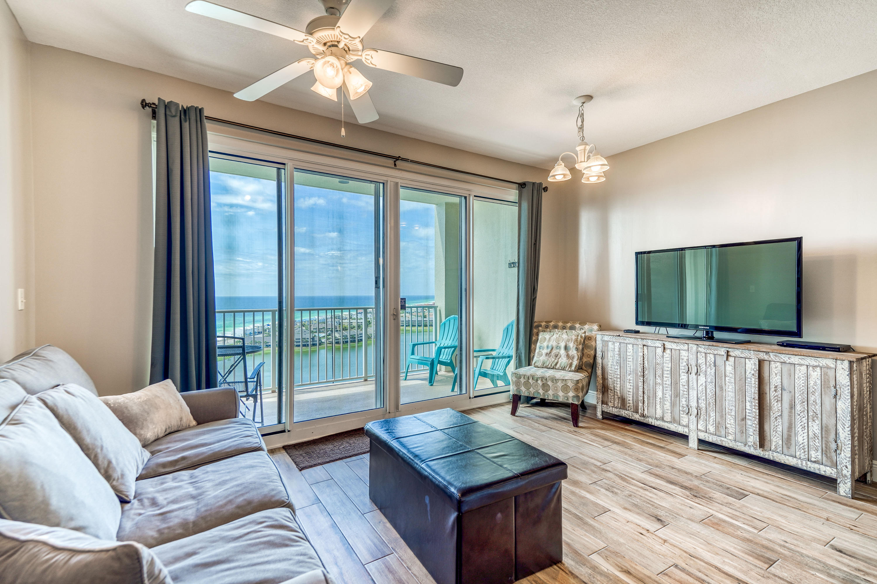 ARIEL DUNES II - Residential