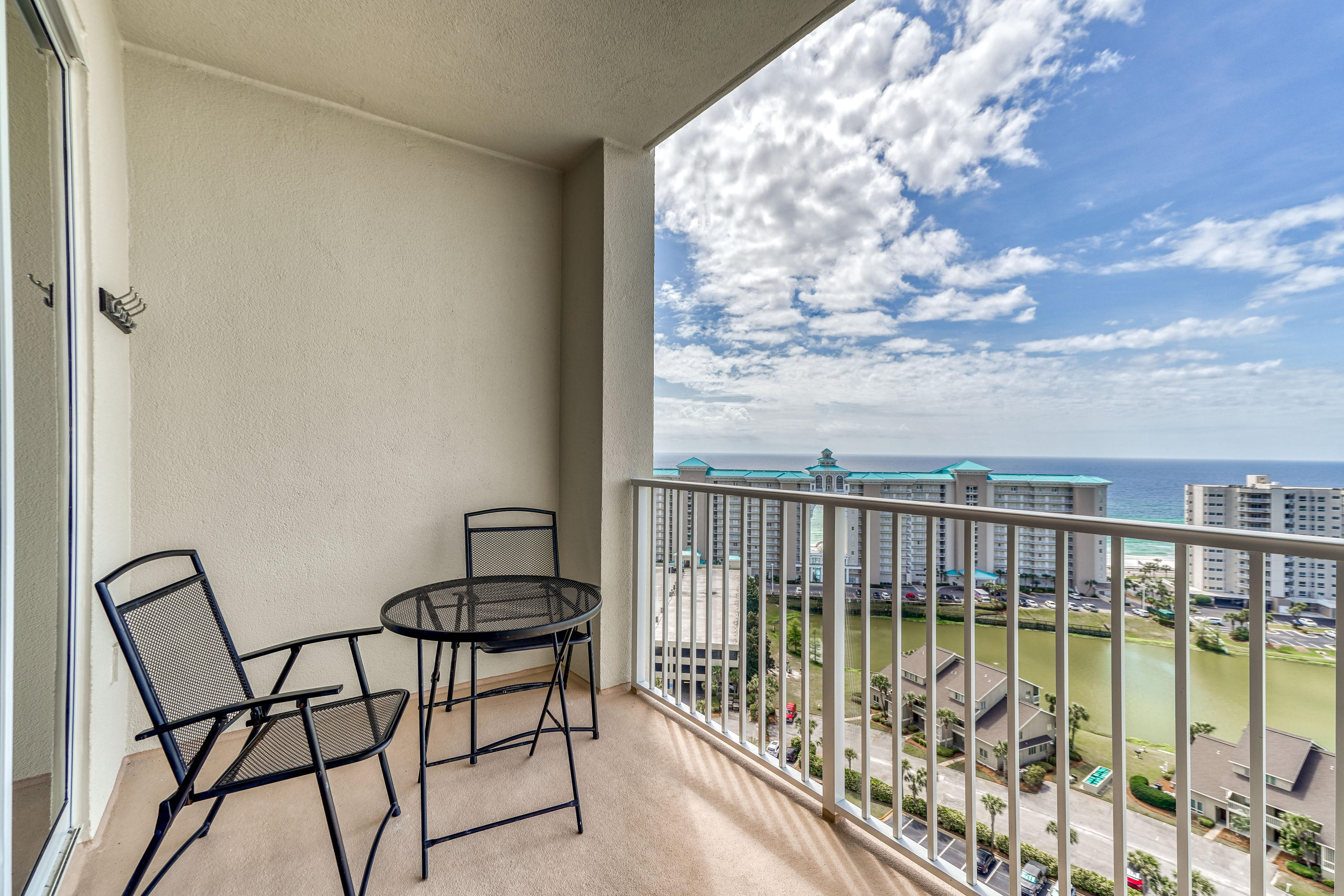 ARIEL DUNES II - Residential